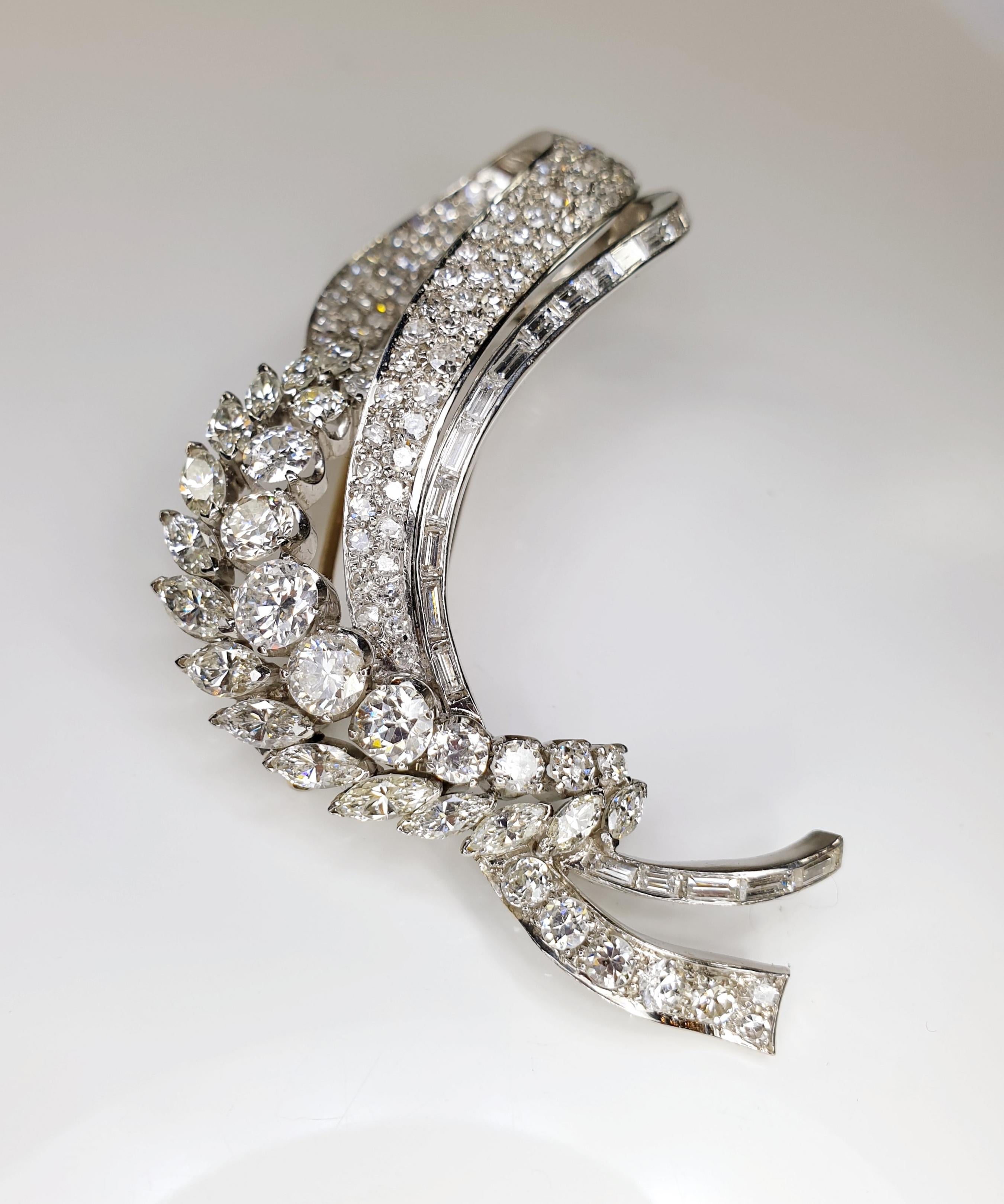 1940s Spike Platinum Brooch with Marquisse and Baguette White Diamonds For Sale 4