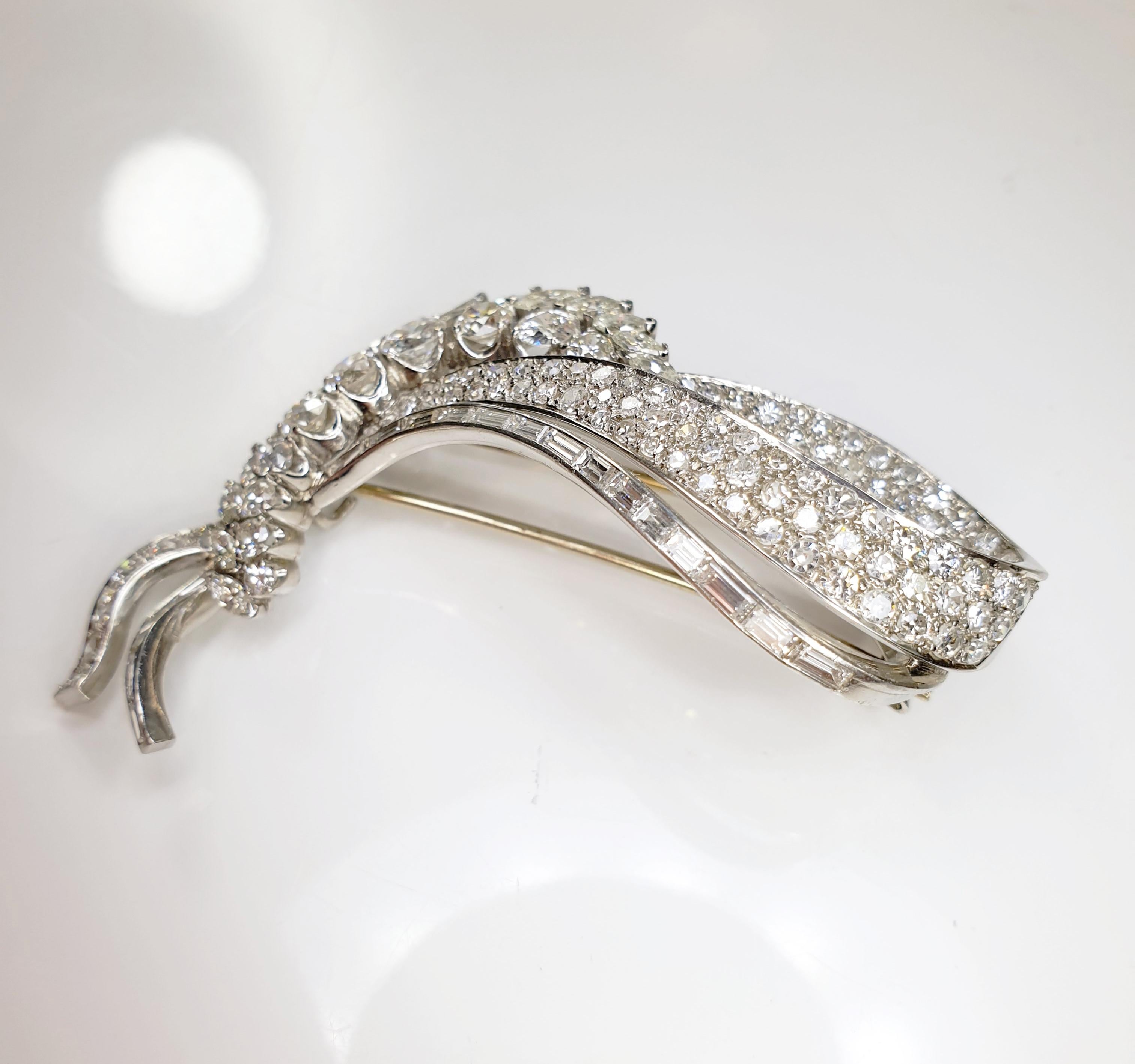 1940s Spike Platinum Brooch with Marquisse and Baguette White Diamonds For Sale 5