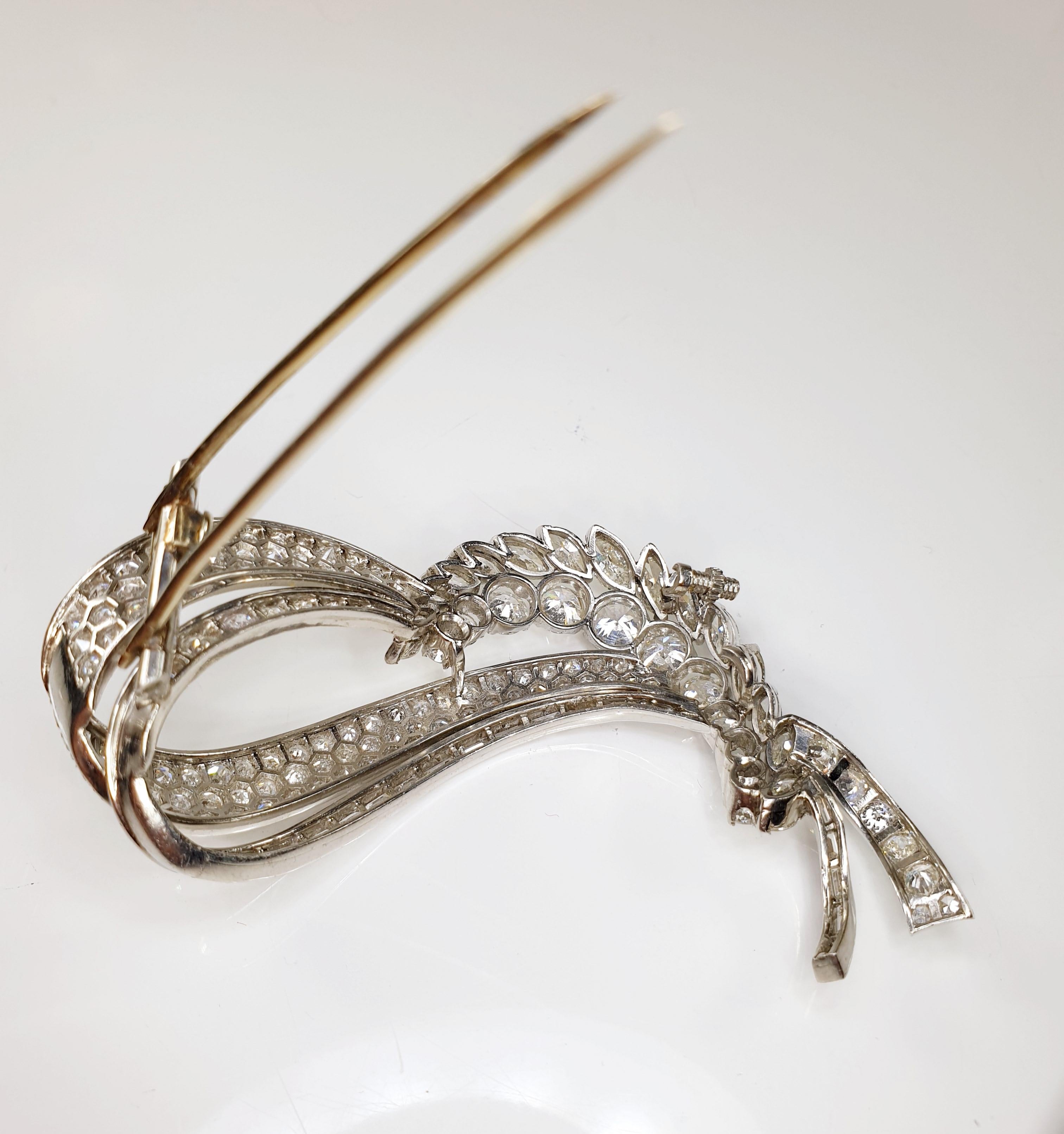 1940s Spike Platinum Brooch with Marquisse and Baguette White Diamonds For Sale 3