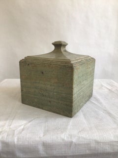 1940s Square Green Marble Box With Sculpted Lid