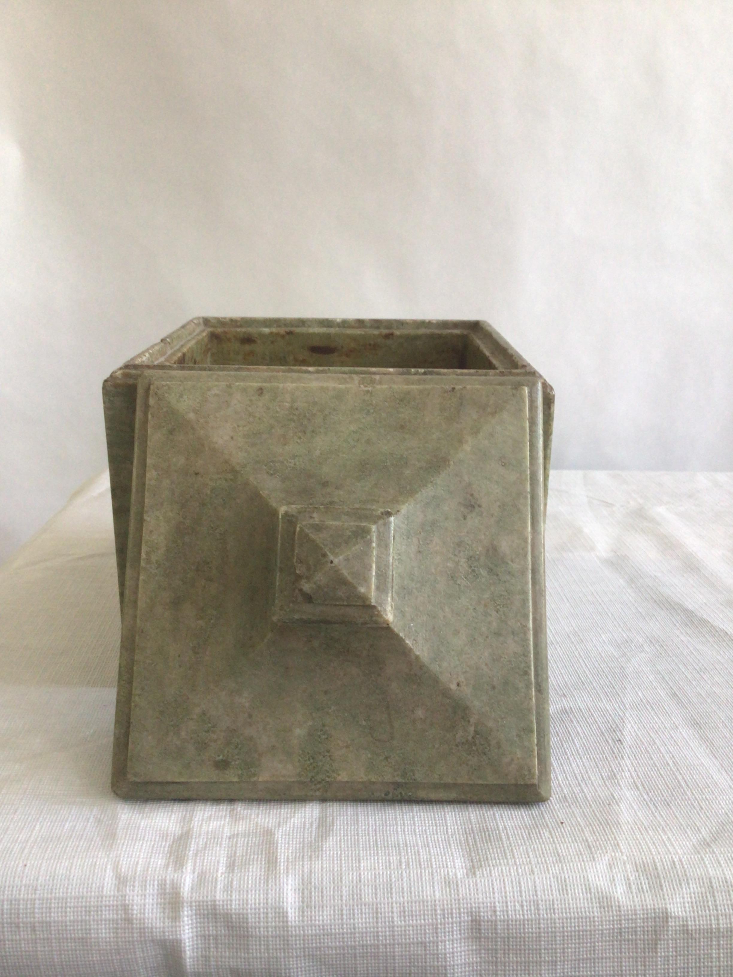 Mid-20th Century 1940s Square Green Marble Box With Sculpted Lid For Sale