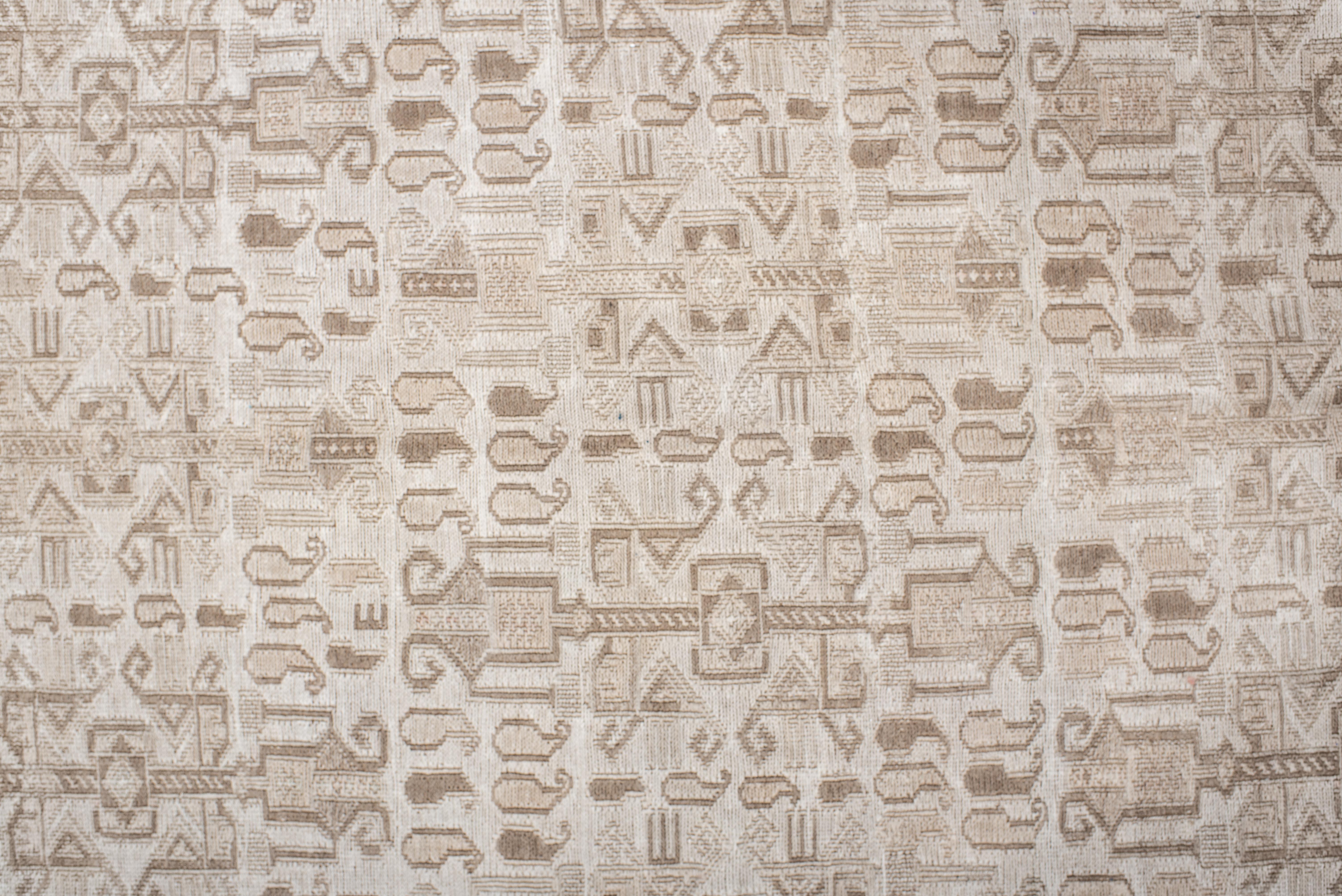 1940s Sumak Rug neutral tribal repeat For Sale 1