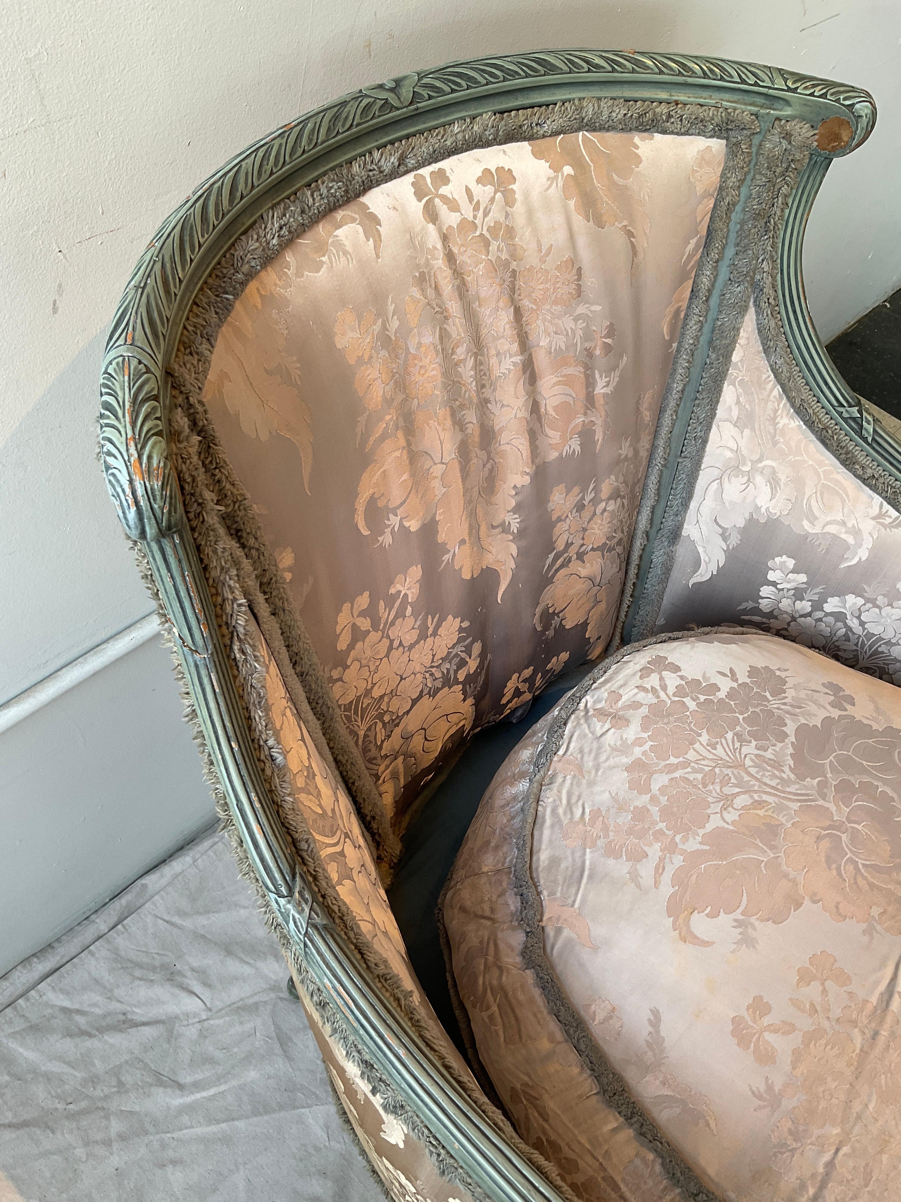 1940s Swan Chaise Lounge For Sale 3