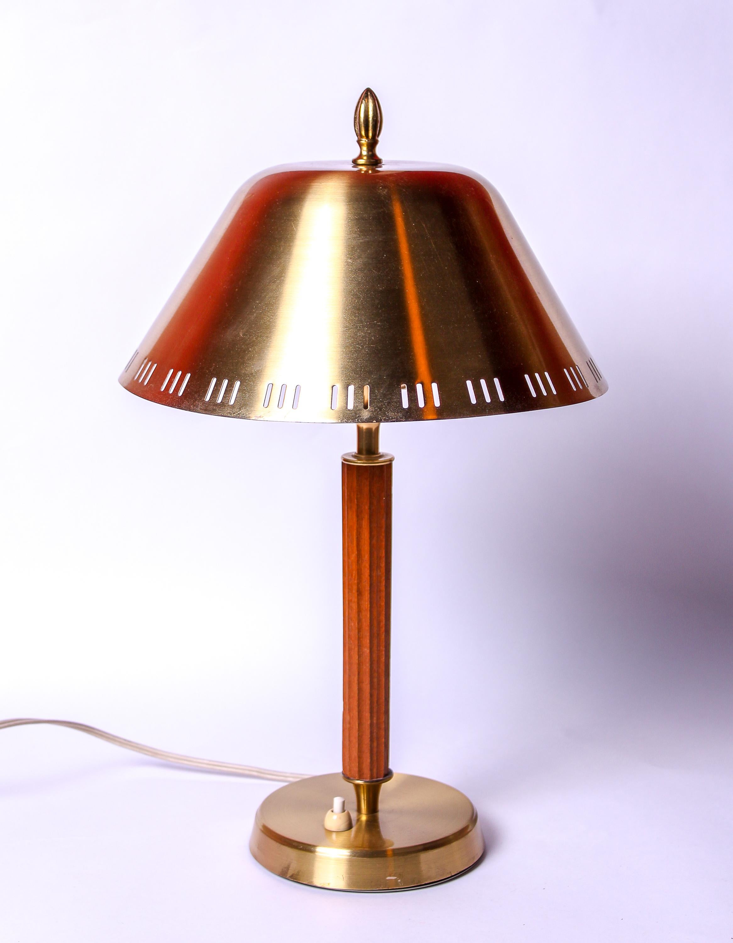1940s Swedish Brass and Teak Table Lamp For Sale 1