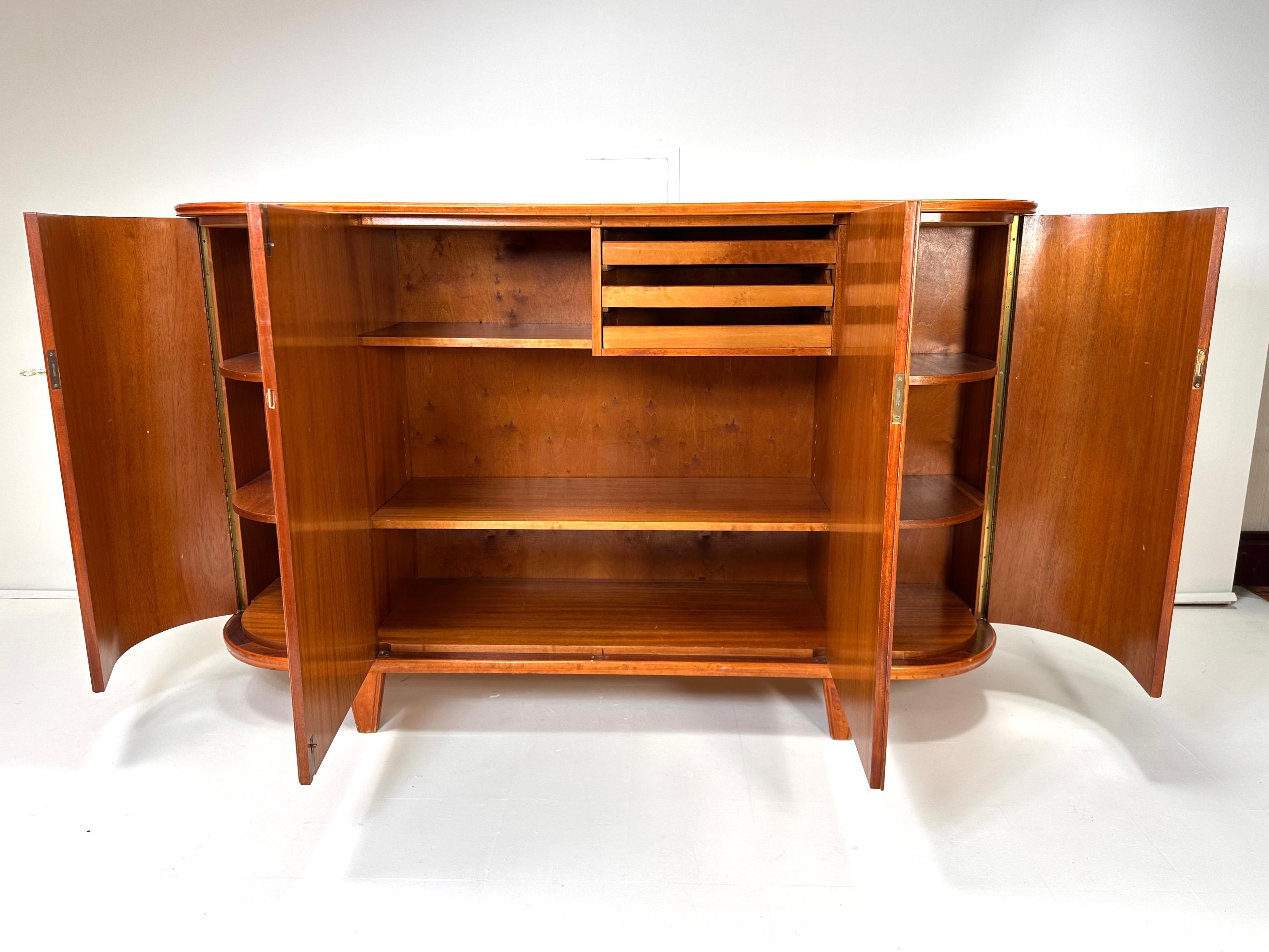 1940's Swedish Cabinet with Nordens Flora Illustrations In condizioni buone in vendita a Turners Falls, MA