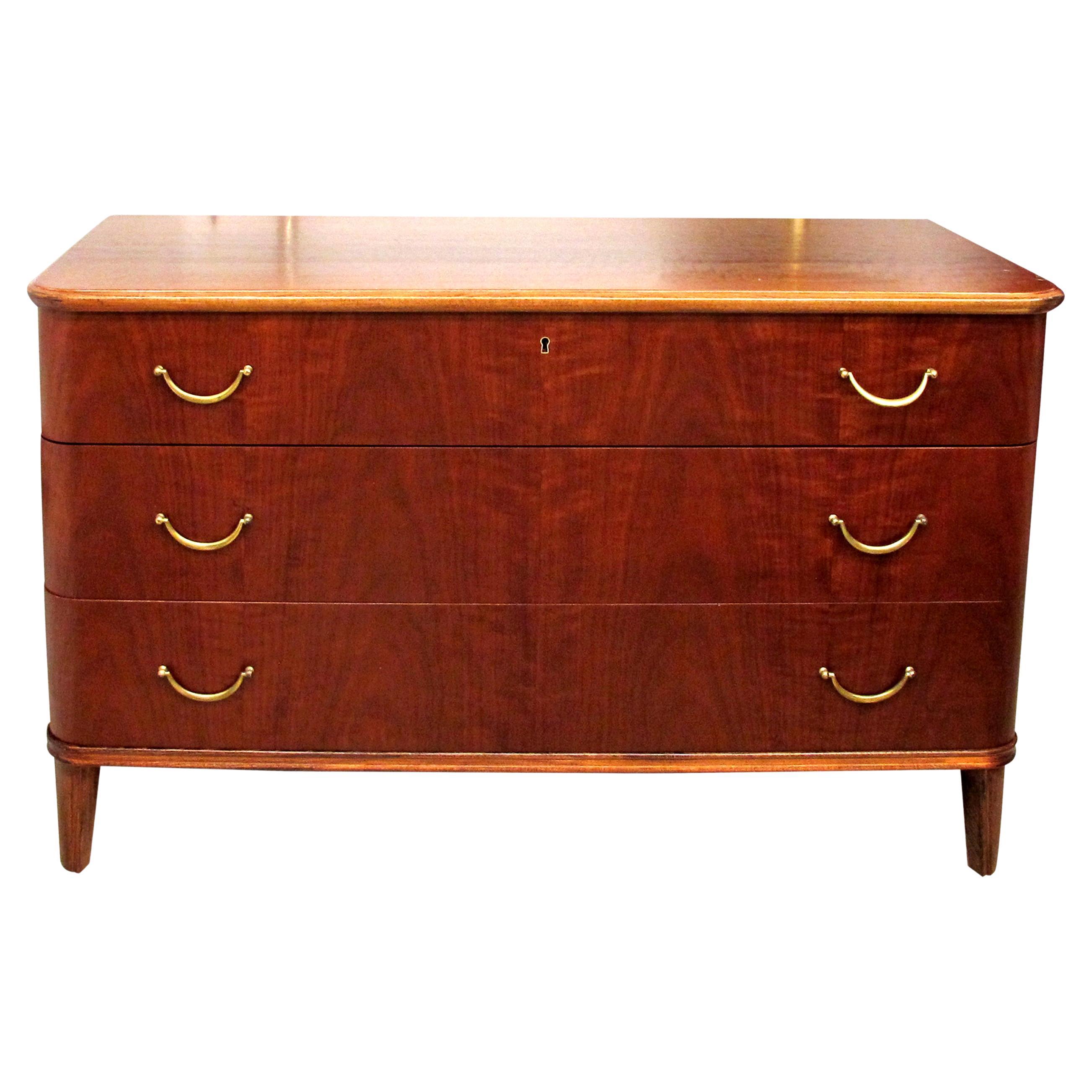 1940s Swedish Chest of Drawers with Walnut Veneers with Curved Edges ...