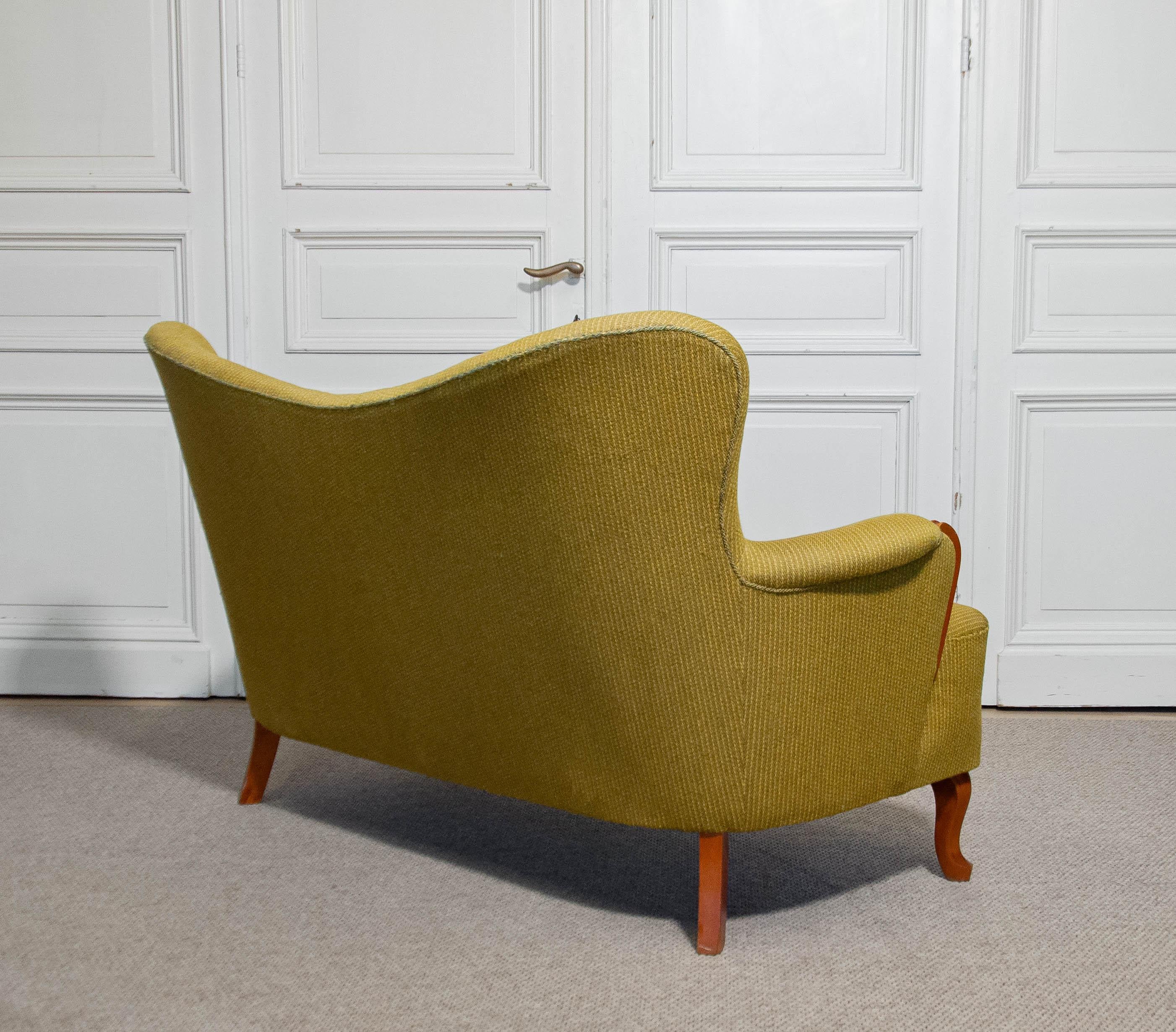 Ensemble de salon suédois des années 1940, canapé et chaise  Attribué à Carl Malmsten en vente 13