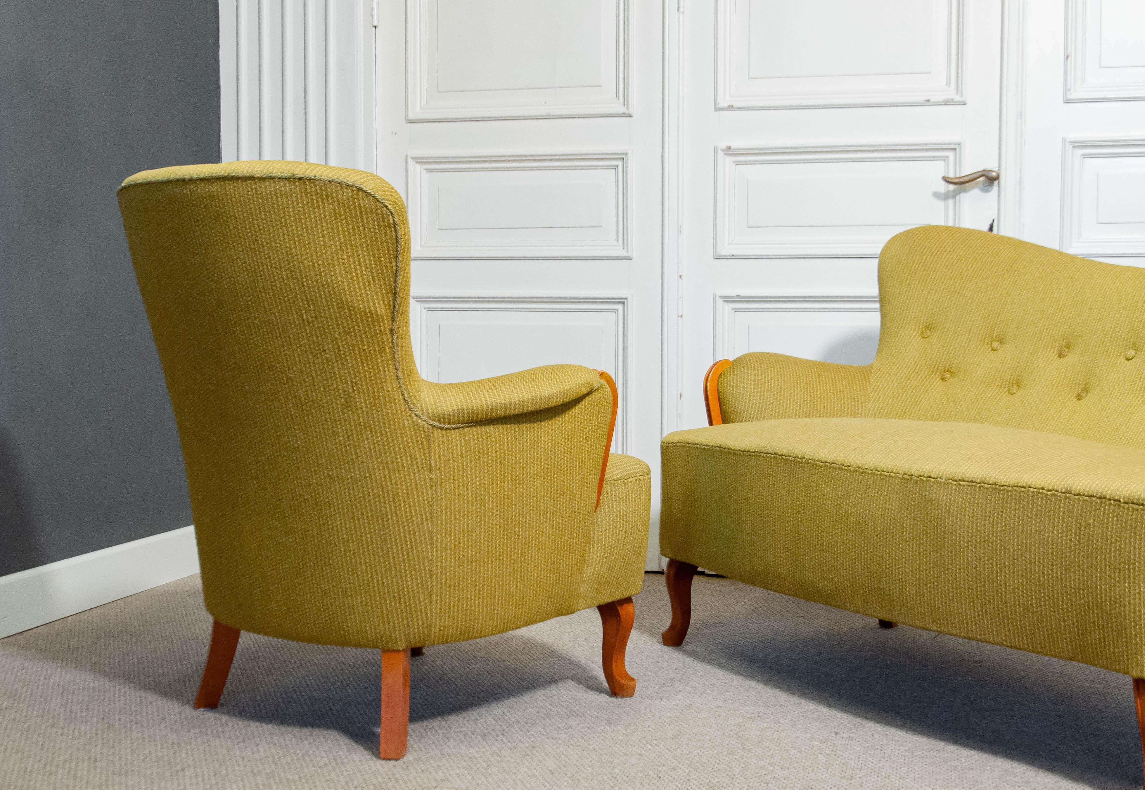 Ensemble de salon suédois des années 1940, canapé et chaise  Attribué à Carl Malmsten en vente 4