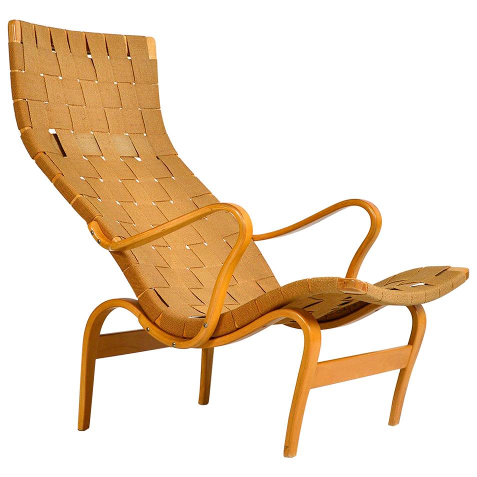 1940s Swedish Midcentury Beech Bruno Mathsson Pernilla Lounge Chair Bentwood