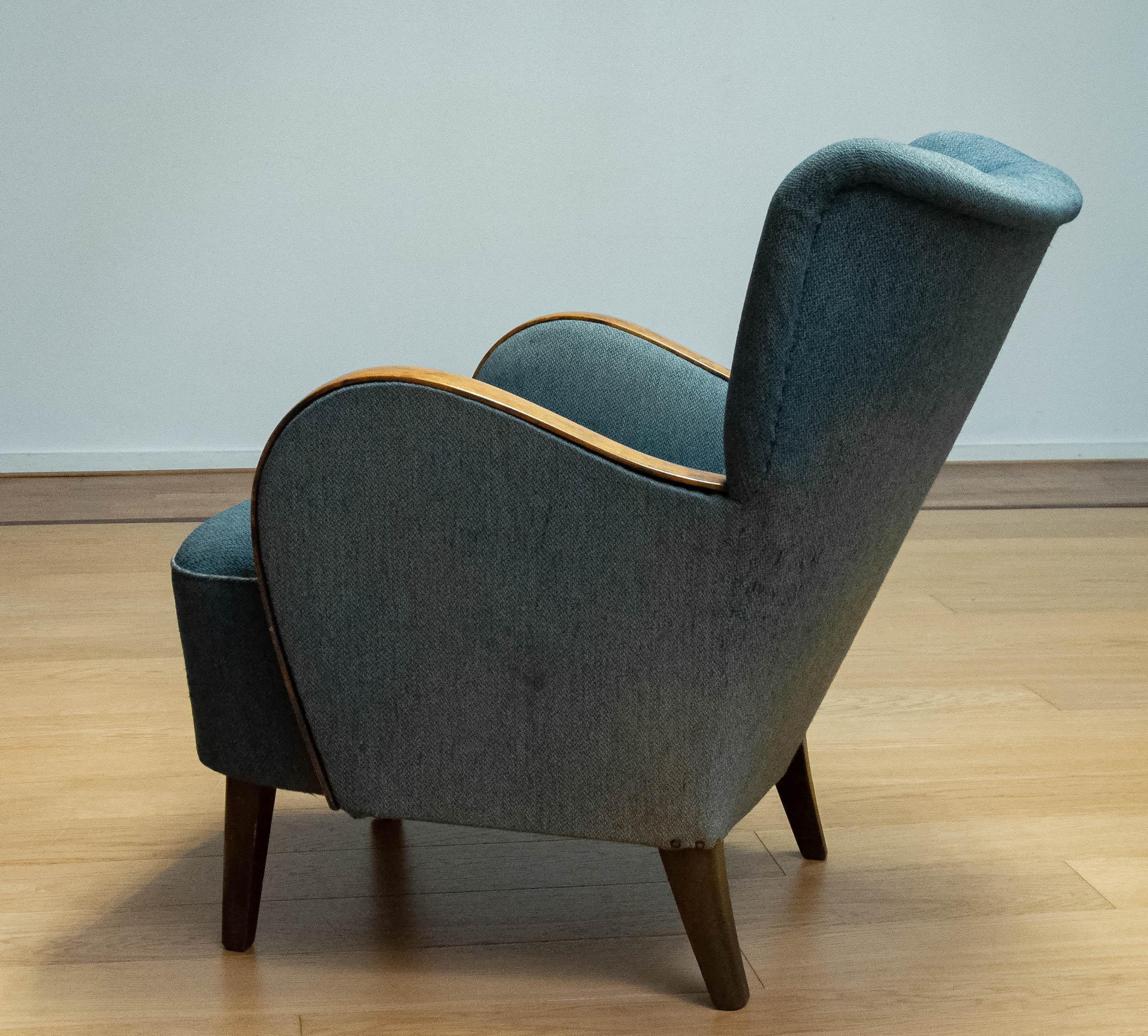 Milieu du XXe siècle Fauteuil suédois Moderen / Art Déco / Nouveau des années 1940 proposé pour retapisser en vente