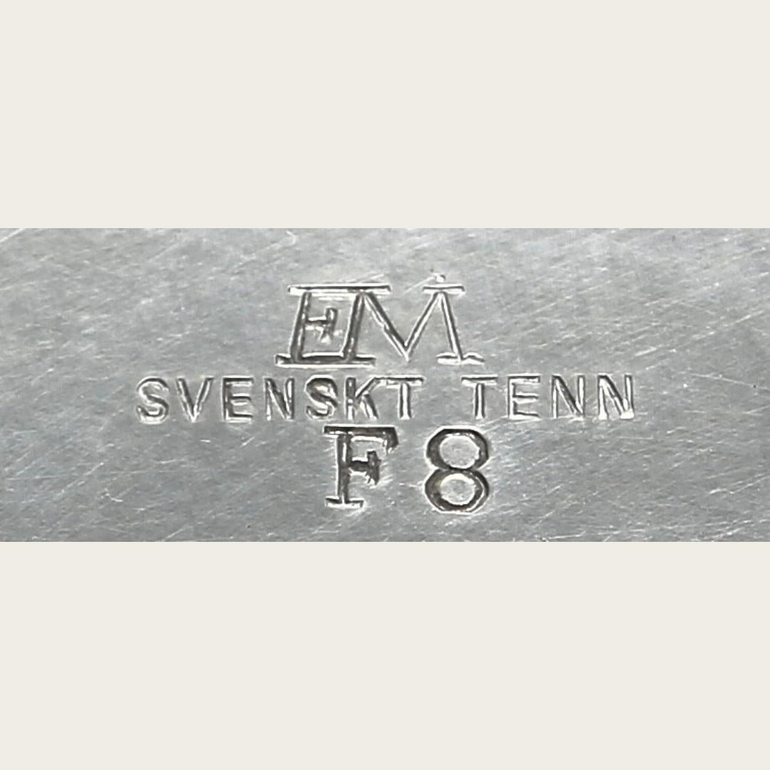 Milieu du XXe siècle 1940s Swedish Polished Pewter Jar with Lid by Svenskt Tenn en vente