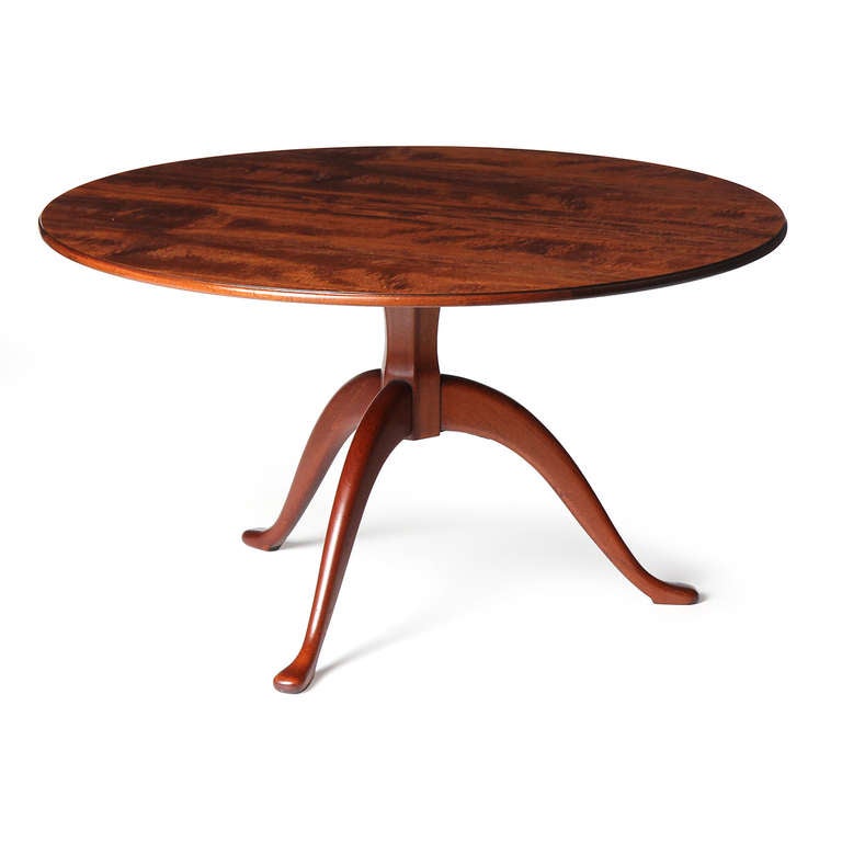 Scandinavian Modern Sculpted Cocktail Table by Carl Malmsten, 1940s For Sale