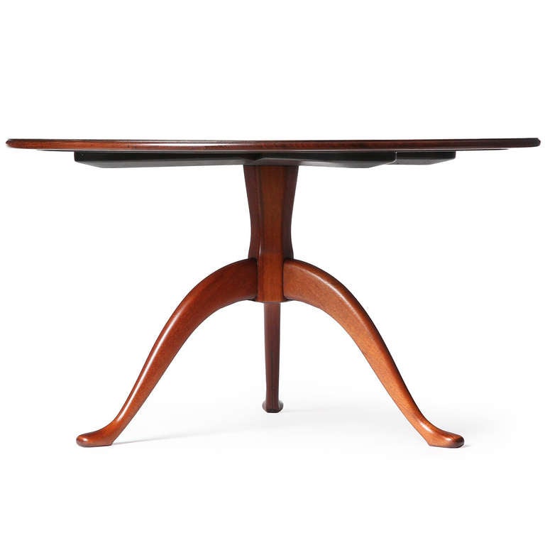 Mid-20th Century 1940s Swedish Sculpted Cocktail or Center Table by Carl Malmsten For Sale