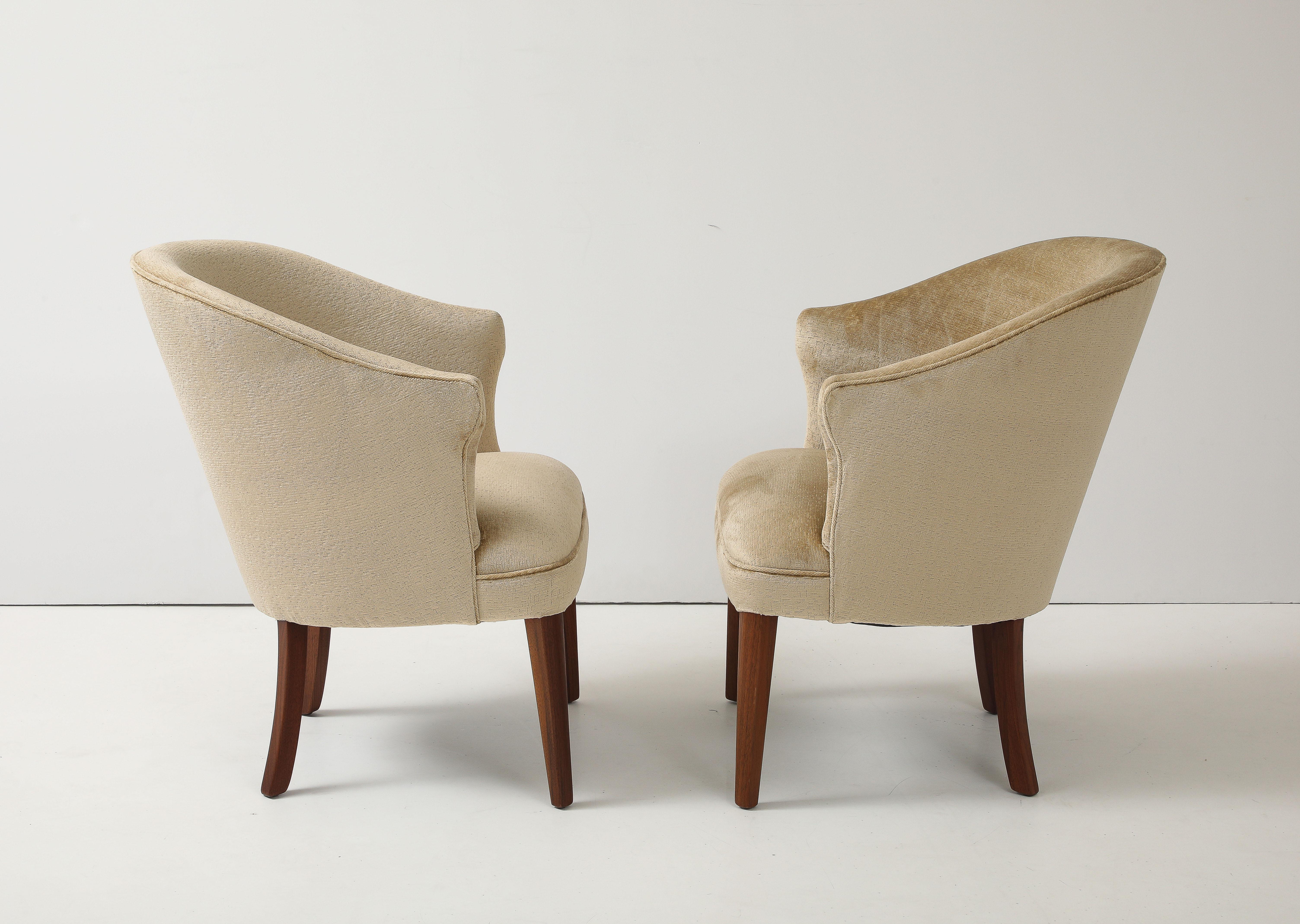 1940's Swedish Walnut Lounge Chairs For Sale 3