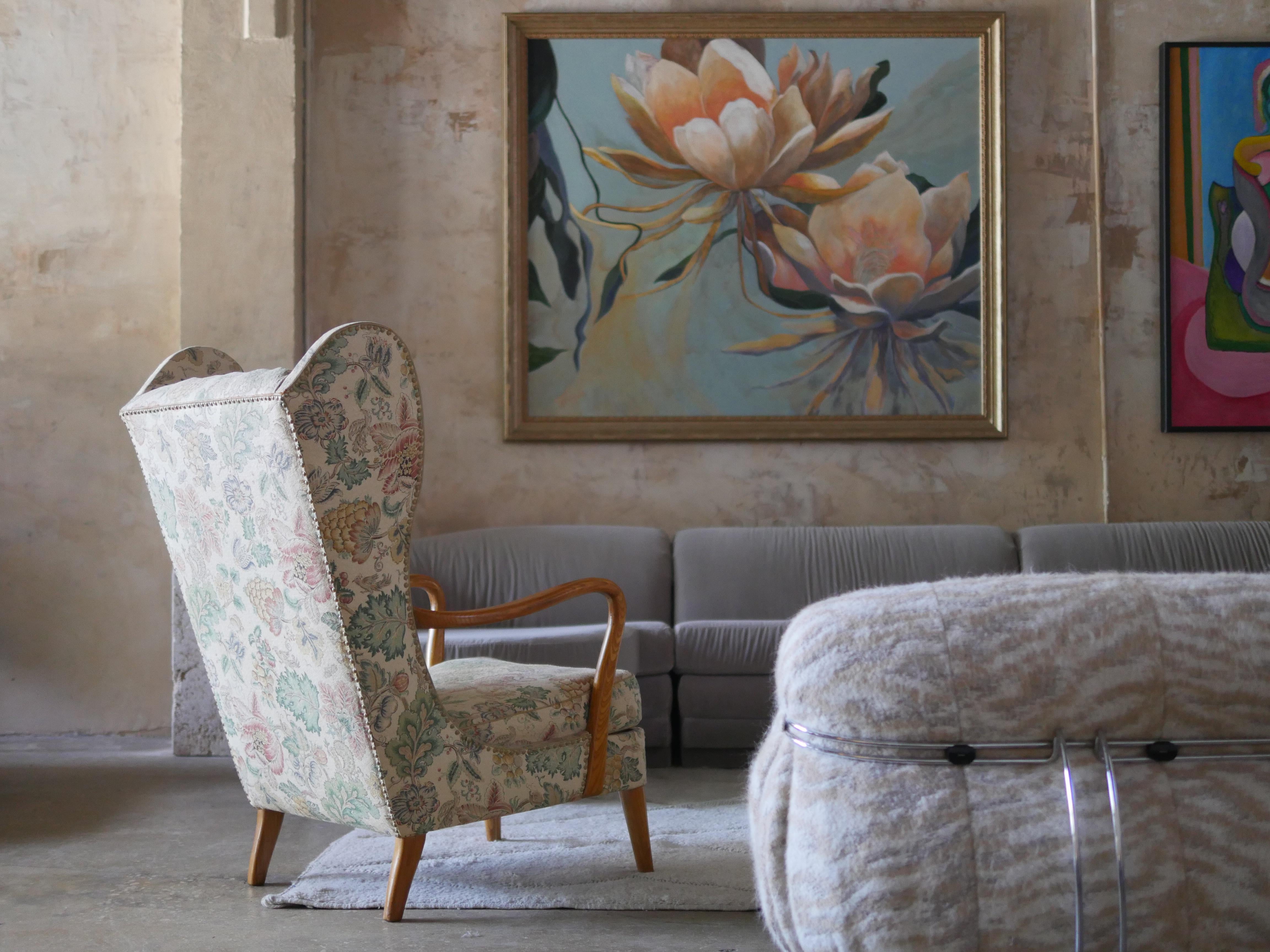 Chaise longue suédoise à dossier en bois d'orme des années 1940 en vente 5