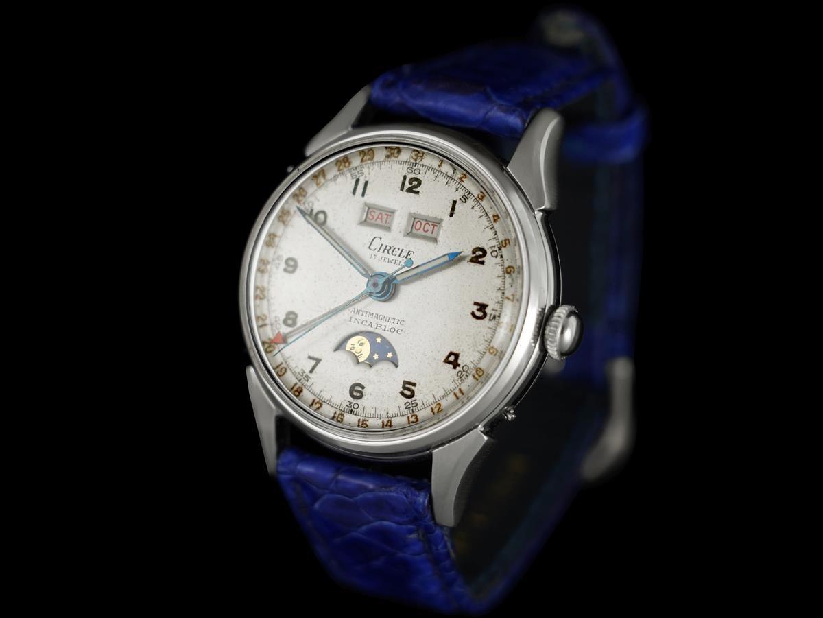 Reloj suizo vintage de 1940 con triple calendario y fases lunares Valjoux 90 - SS en Bueno estado para la venta en Suwanee, GA