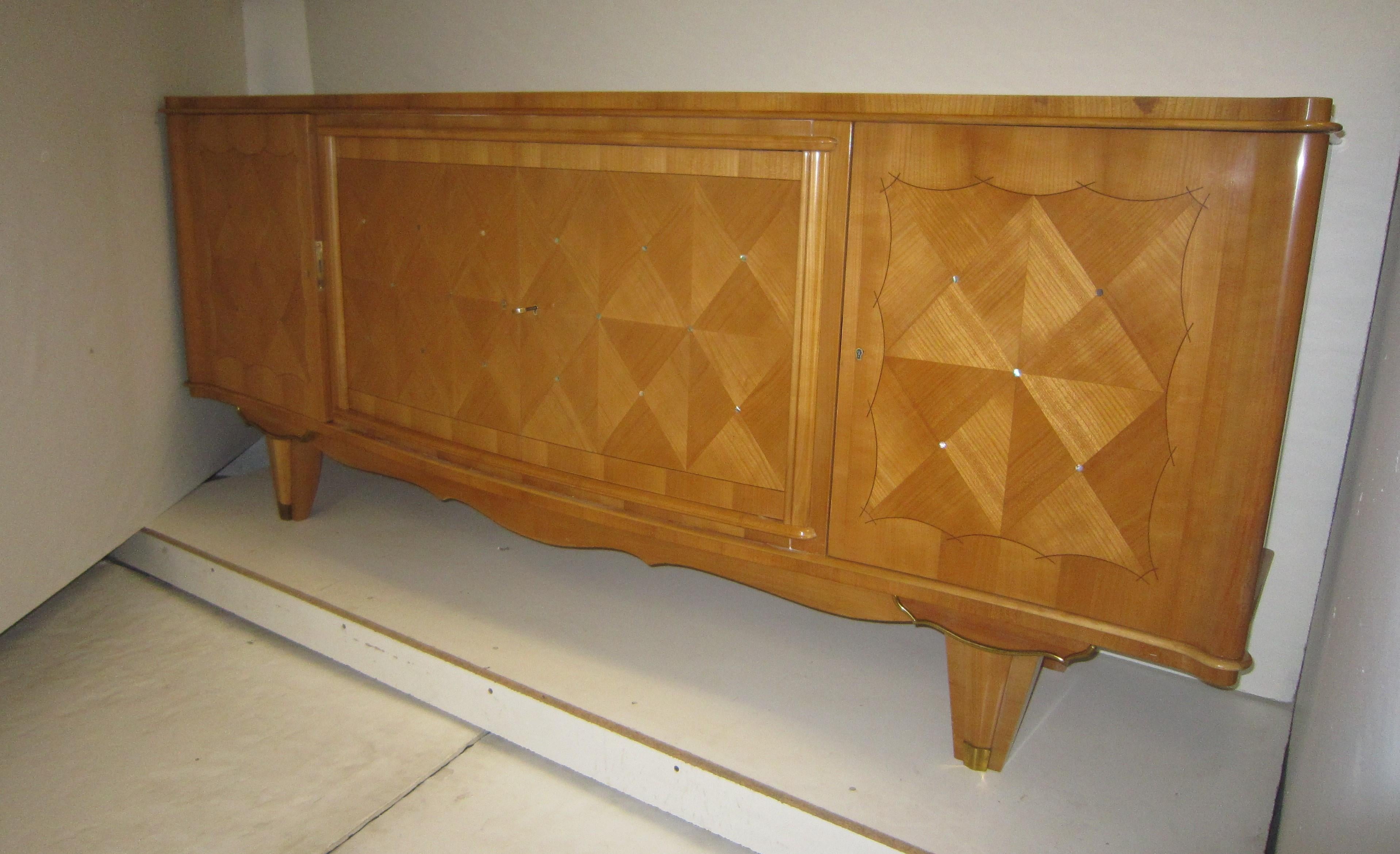 1940s Sycamore Credenza in Parquetry Inlay, Attributed to Andre Arbus In Good Condition In New York City, NY