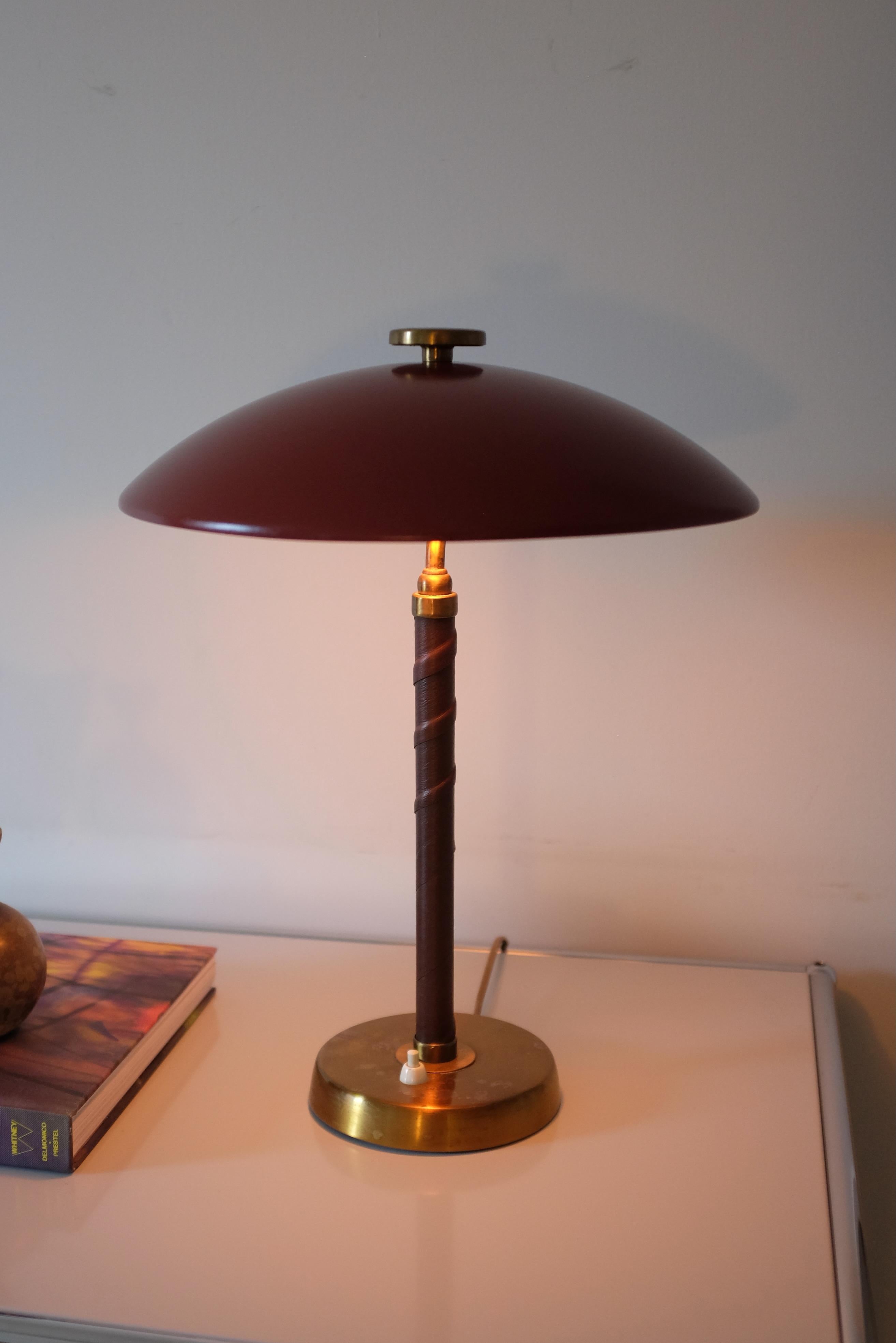 1940s Table Lamp by Einar Bäckström In Good Condition In Brooklyn, NY