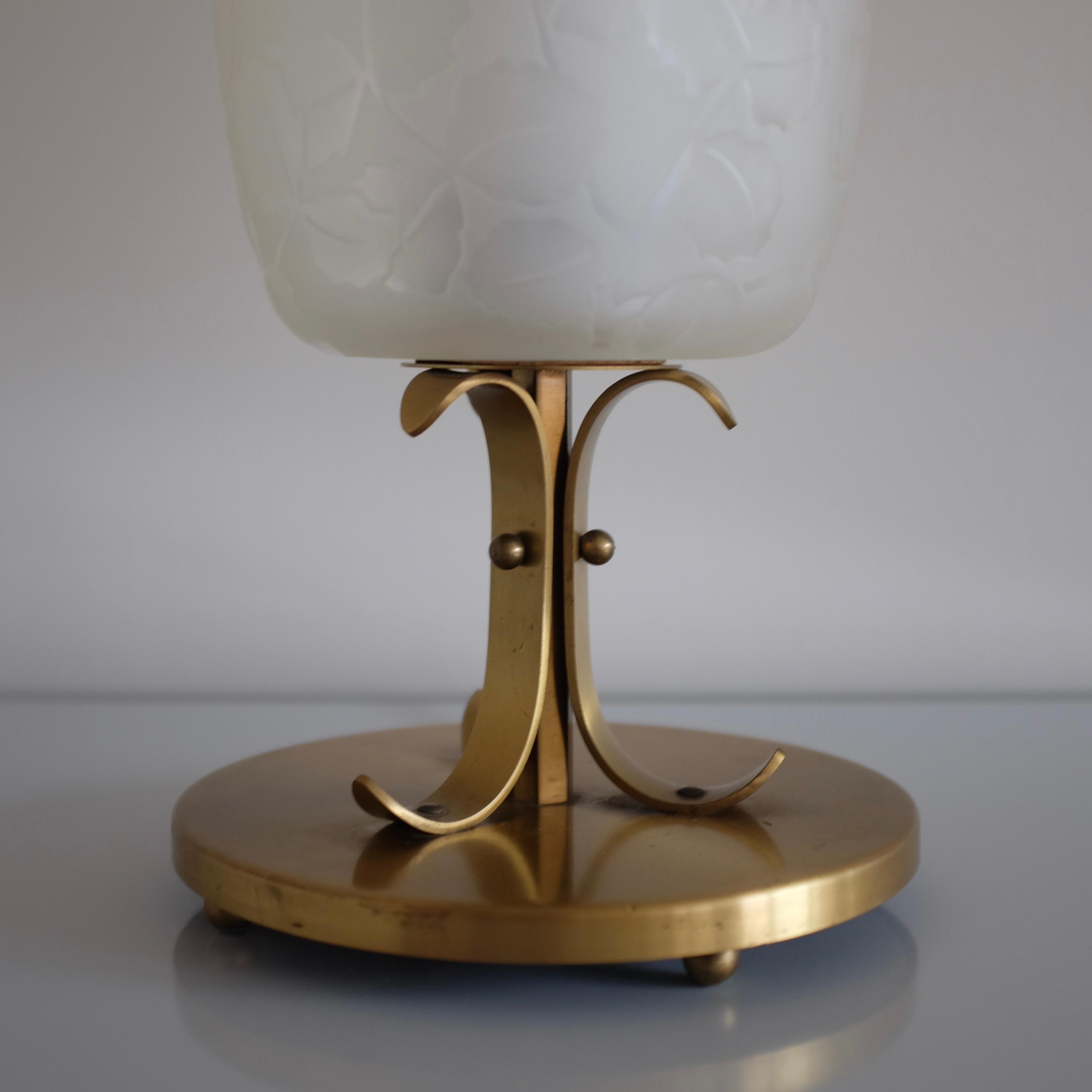 Brass 1940s Table lamp by Glössner For Sale