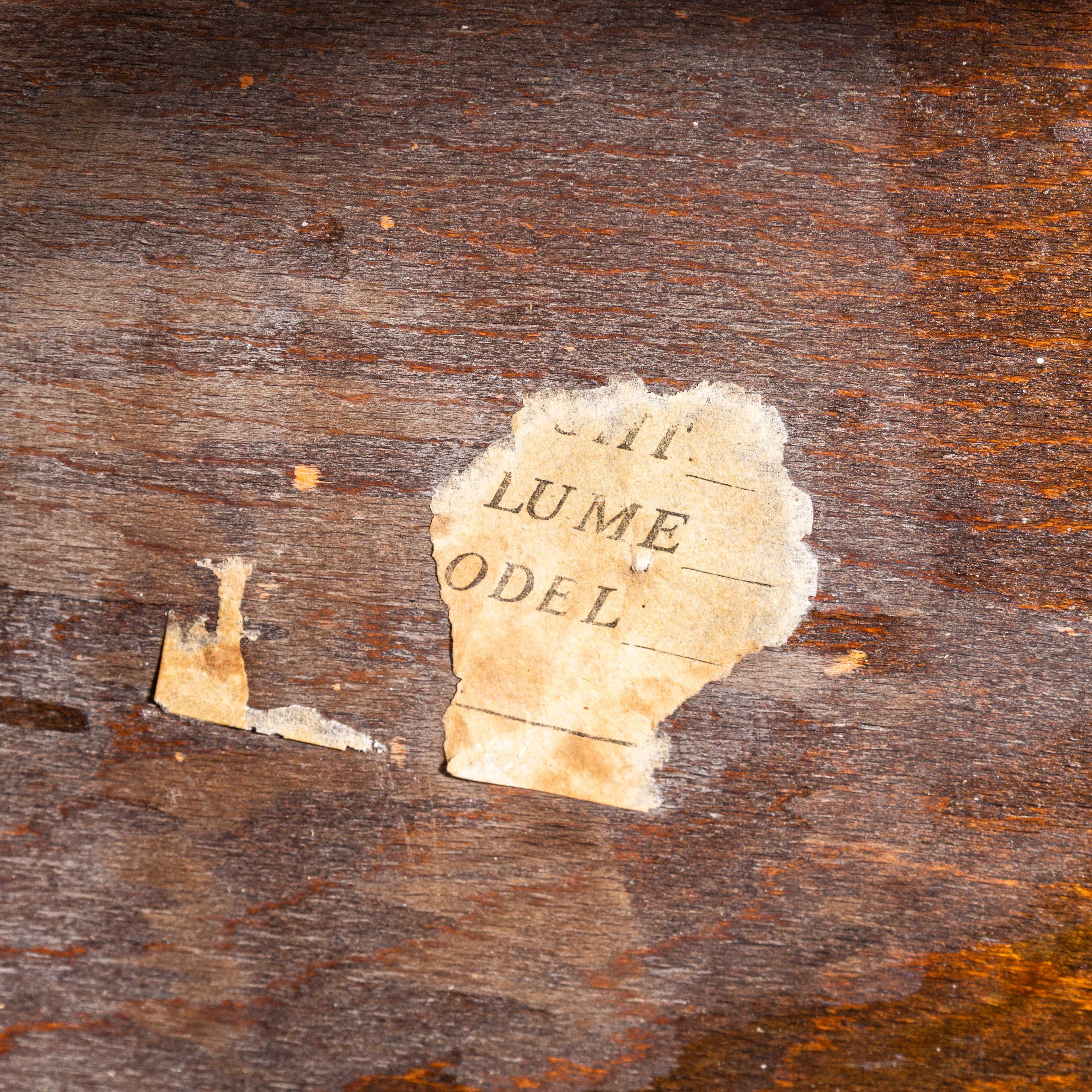 1940's Tall Back Class Bistro Bentwood Dining Chairs - Set Of Six en vente 5