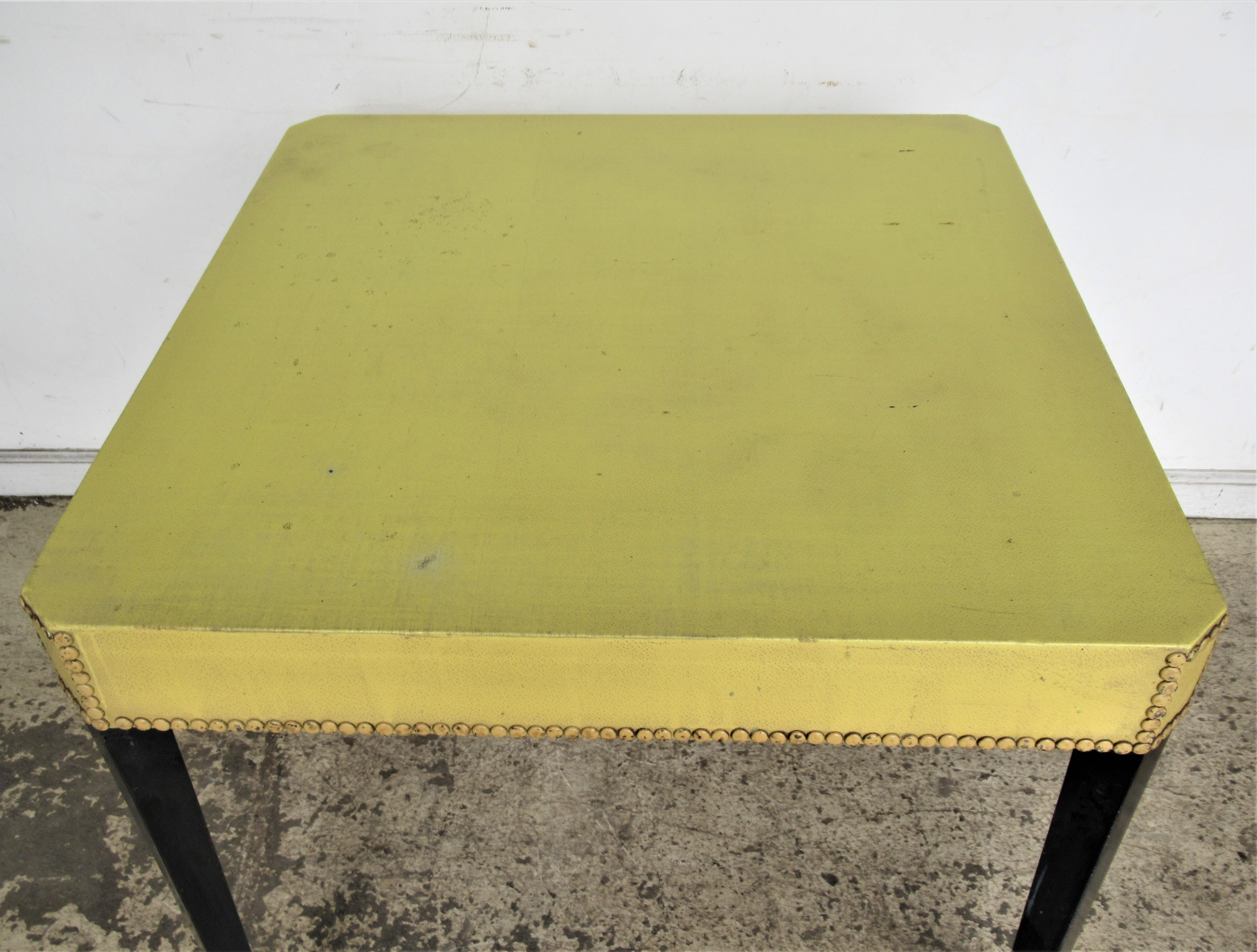 1940s Table in the style of Tommi Parzinger In Fair Condition In Rochester, NY