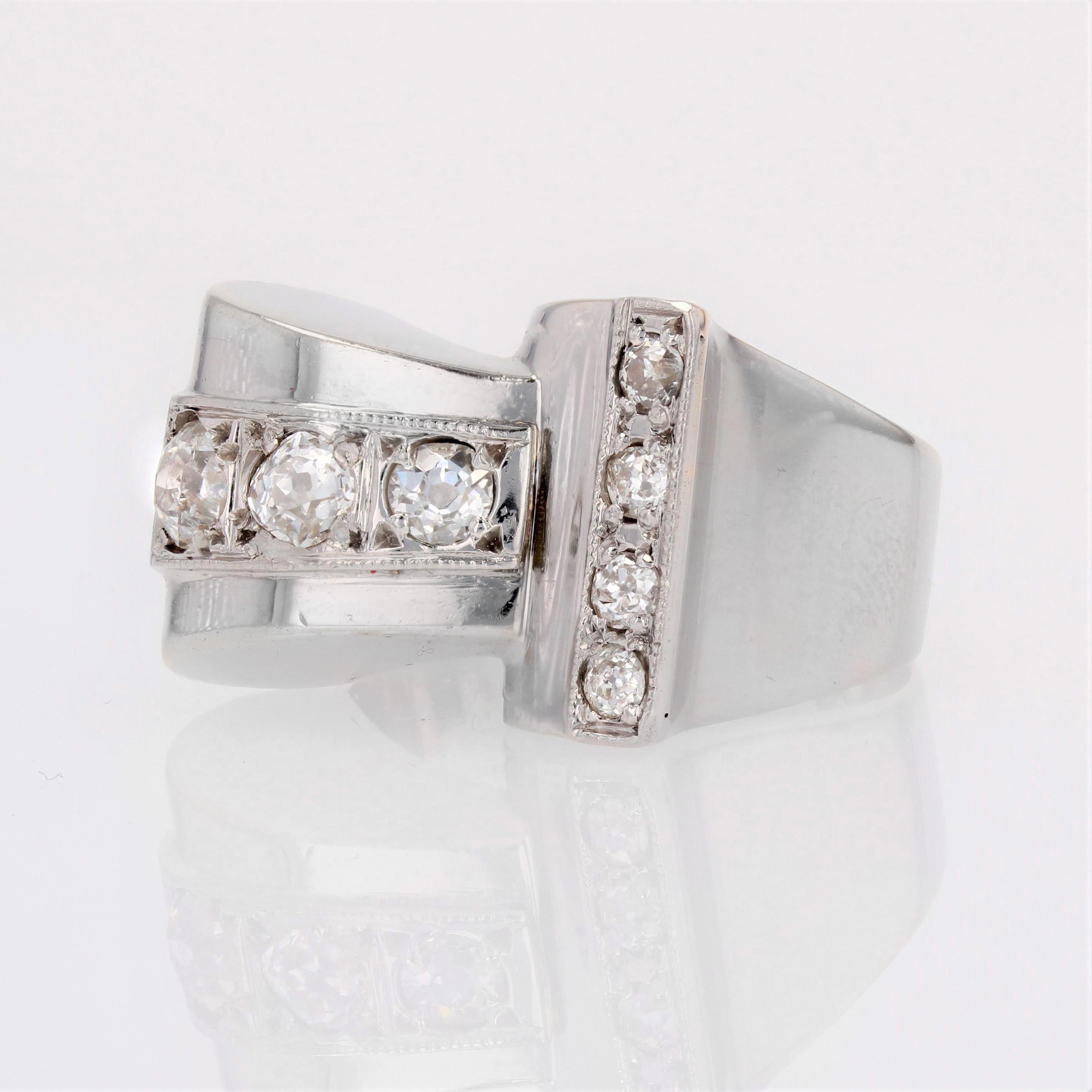 Women's 1940s Tank Diamond Asymetrical 18 Karat Gold Signet Ring For Sale