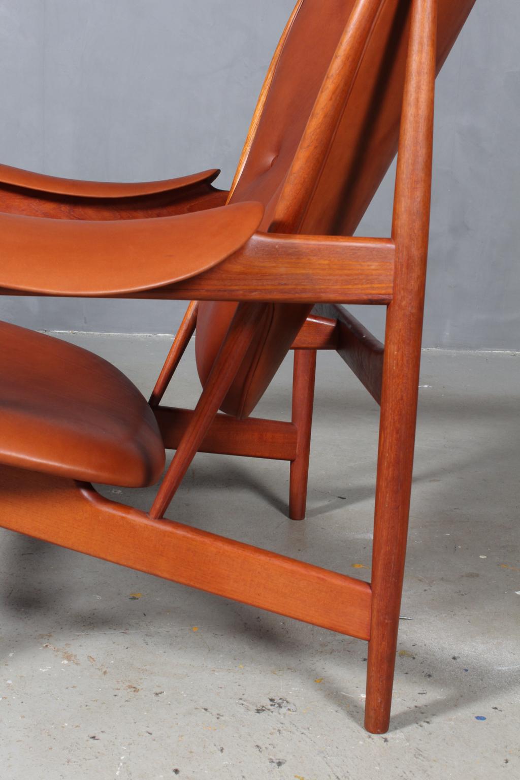 1950s Teak and Tan Leather Chieftain's Chair by Finn Juhl 5