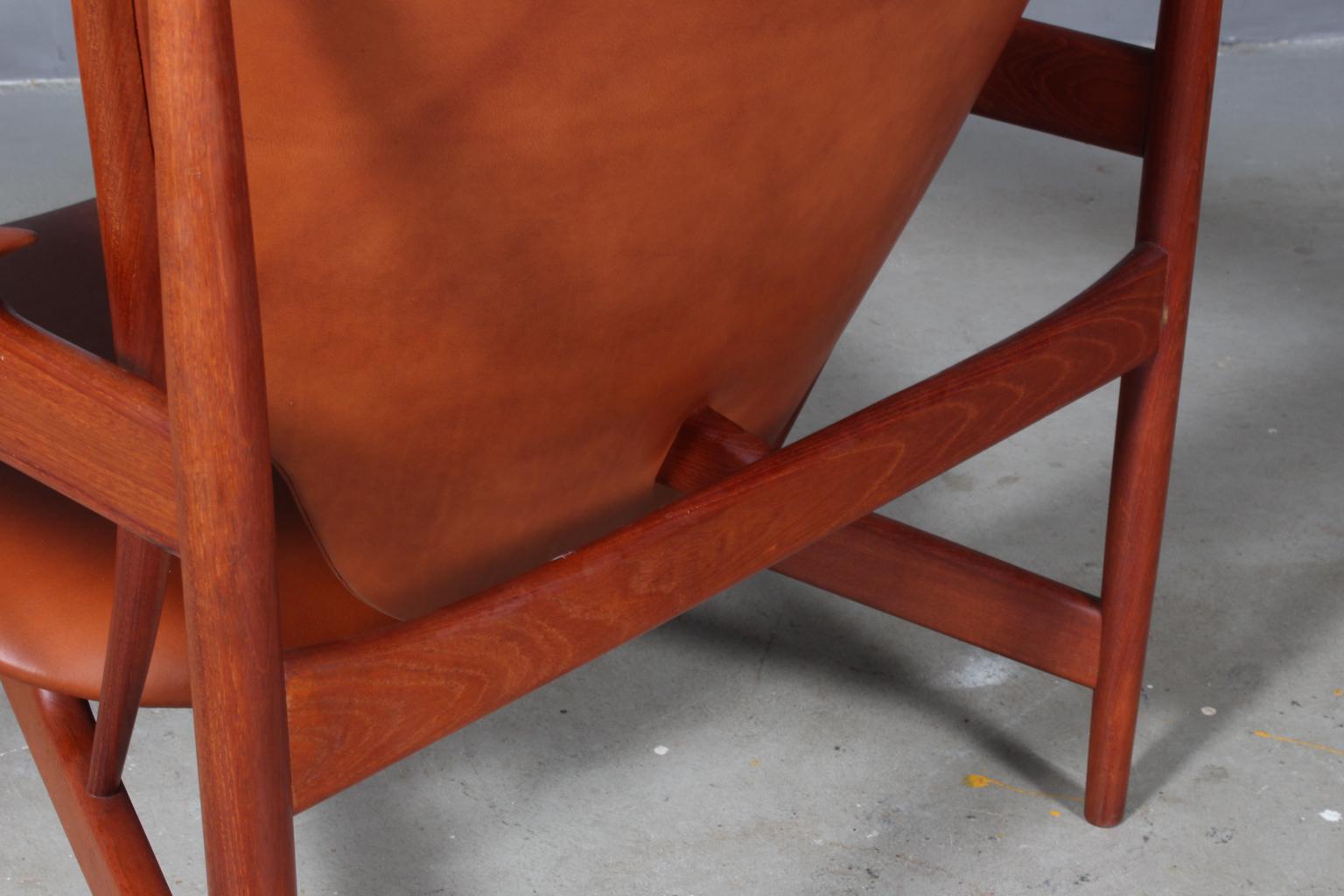 1950s Teak and Tan Leather Chieftain's Chair by Finn Juhl 8