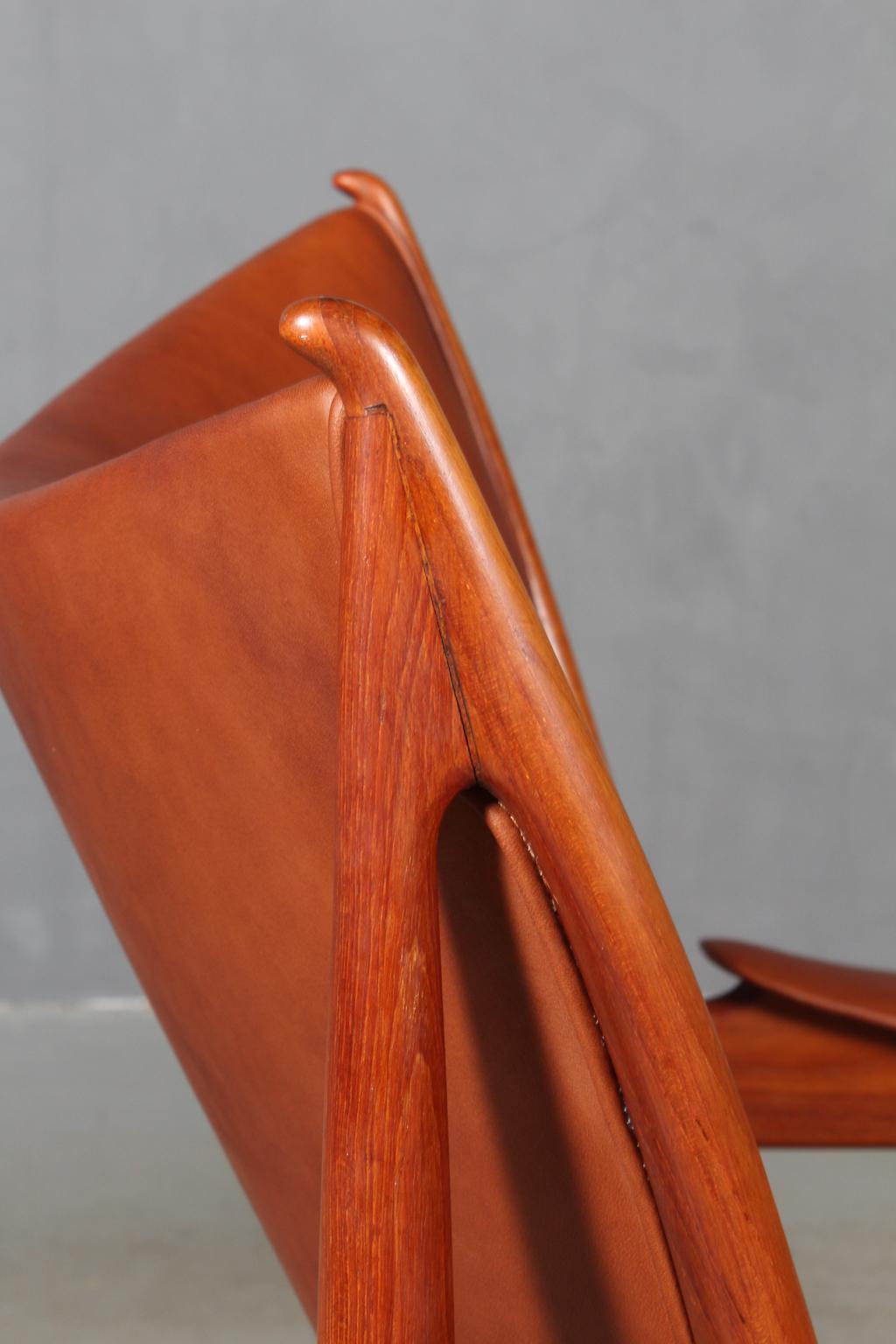 1950s Teak and Tan Leather Chieftain's Chair by Finn Juhl 11