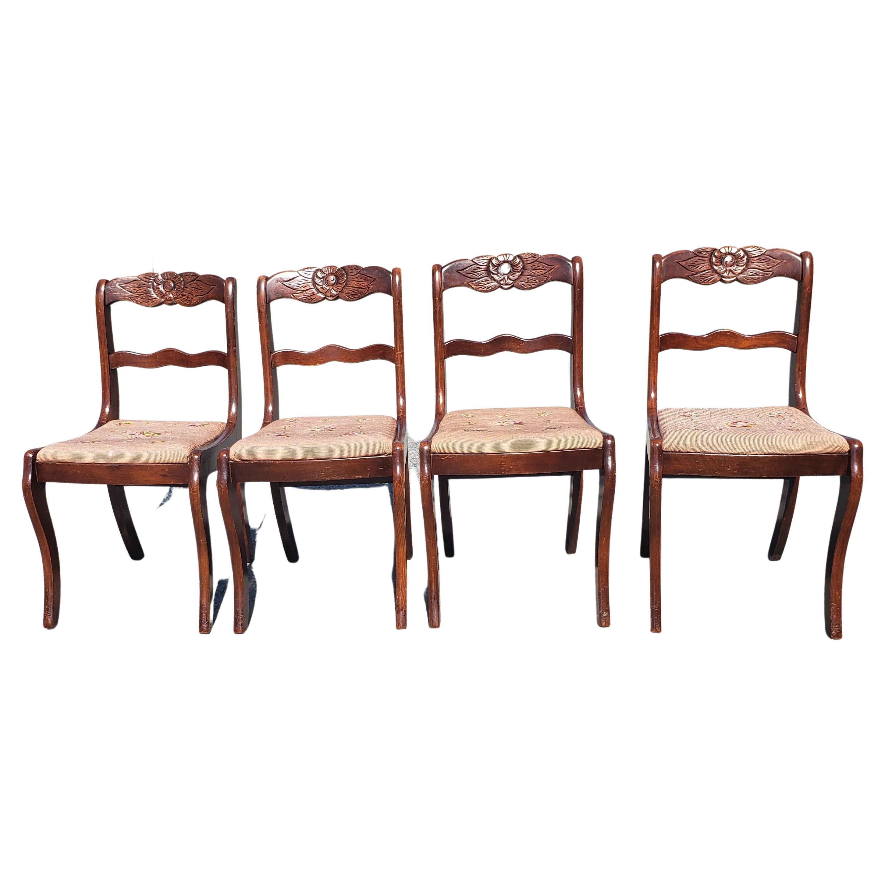 1940’s Tell City Mahogany Duncan Phyfe Rose Chair W/ Needlepoint Seat, Set of 4 In Good Condition In Germantown, MD