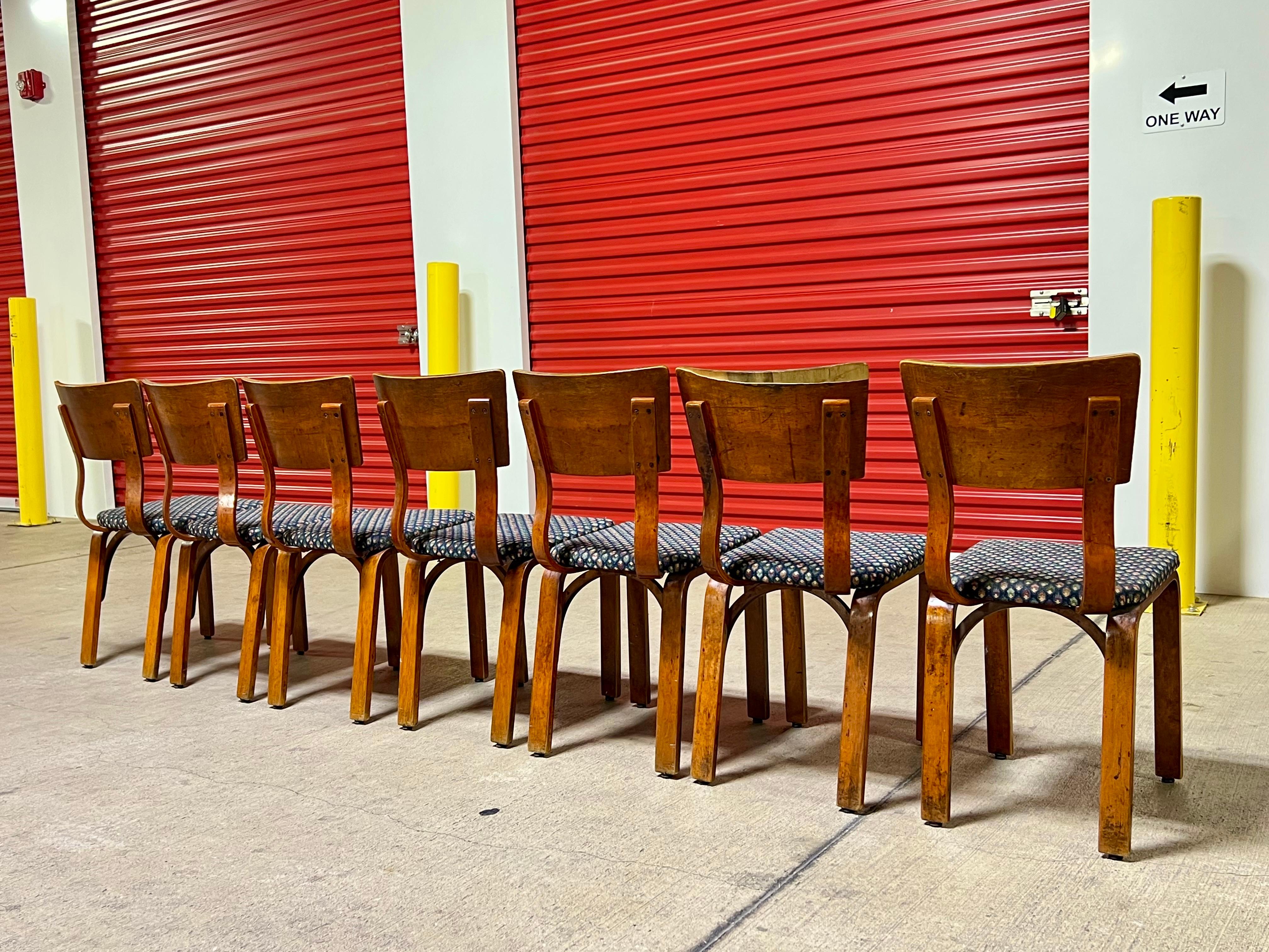 Mid-20th Century 1940s Thonet 1216-S17-B1 Bent Plywood Dining Chairs Set of 7 For Sale