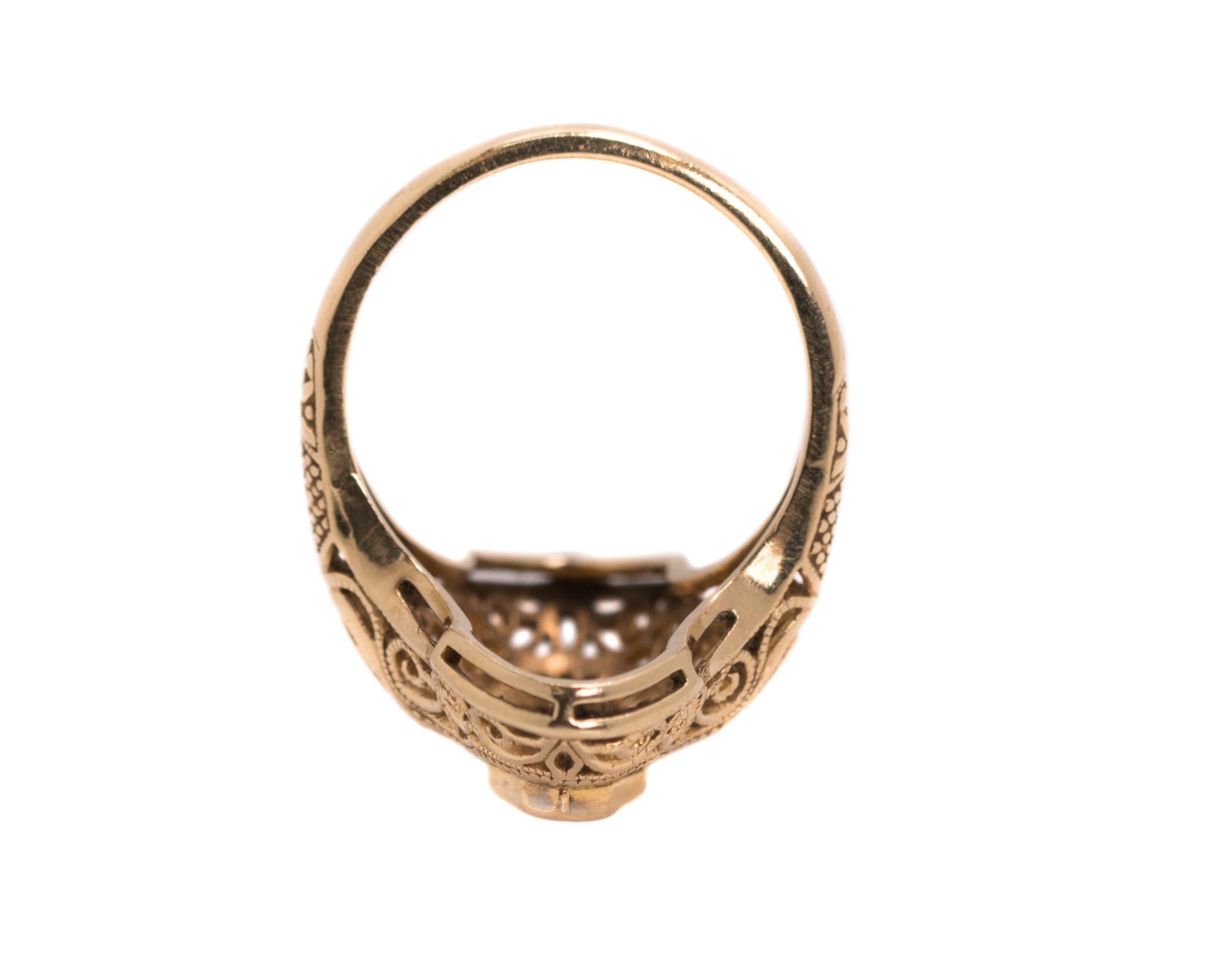Women's 1940s Three-Stone Ring 0.10 Old Euro Diamonds and 14 Karat Yellow Gold Filigree