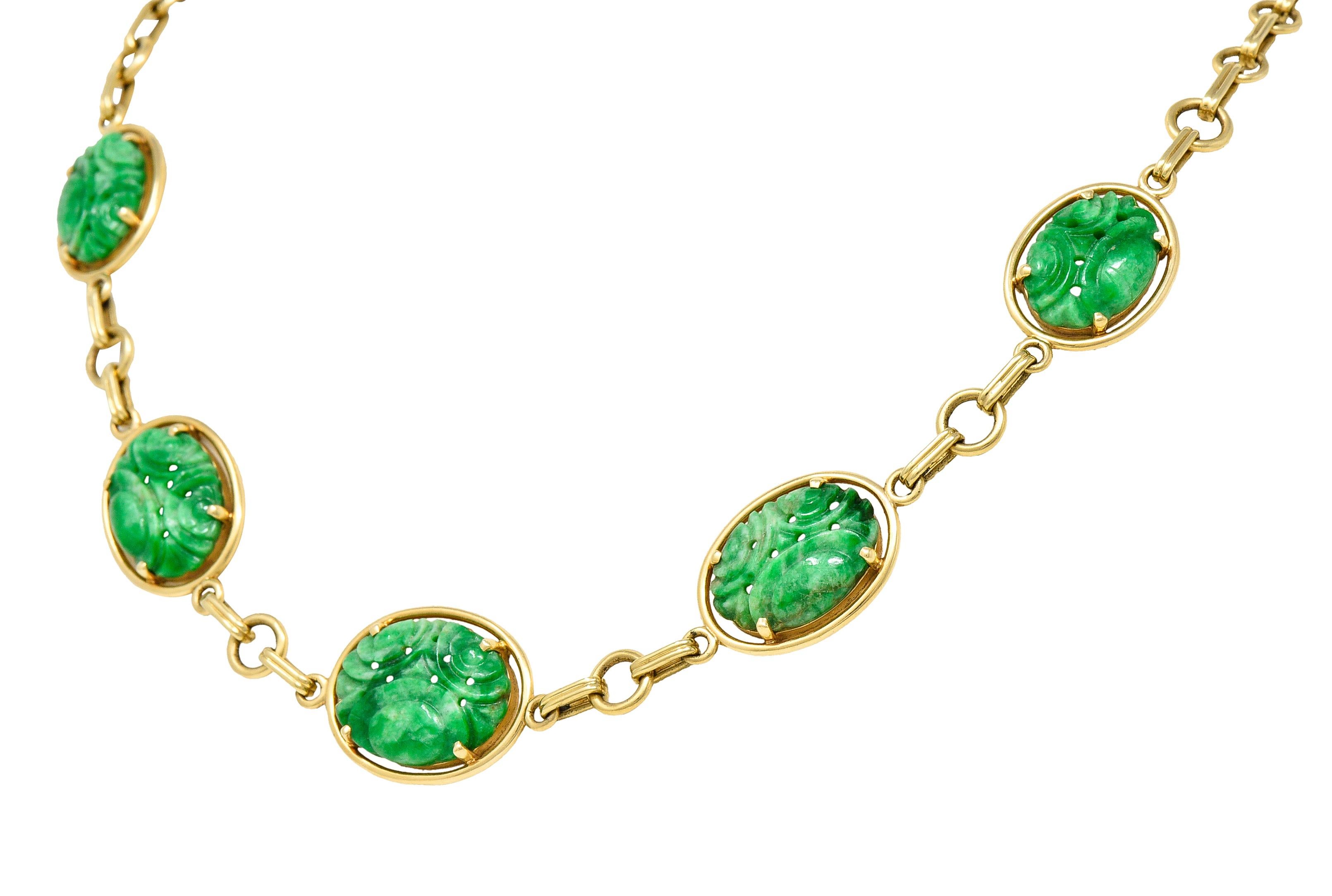 Oval Cut 1940's Tiffany & Co. Retro Carved Jade 14 Karat Yellow Gold Linked Chain Necklac
