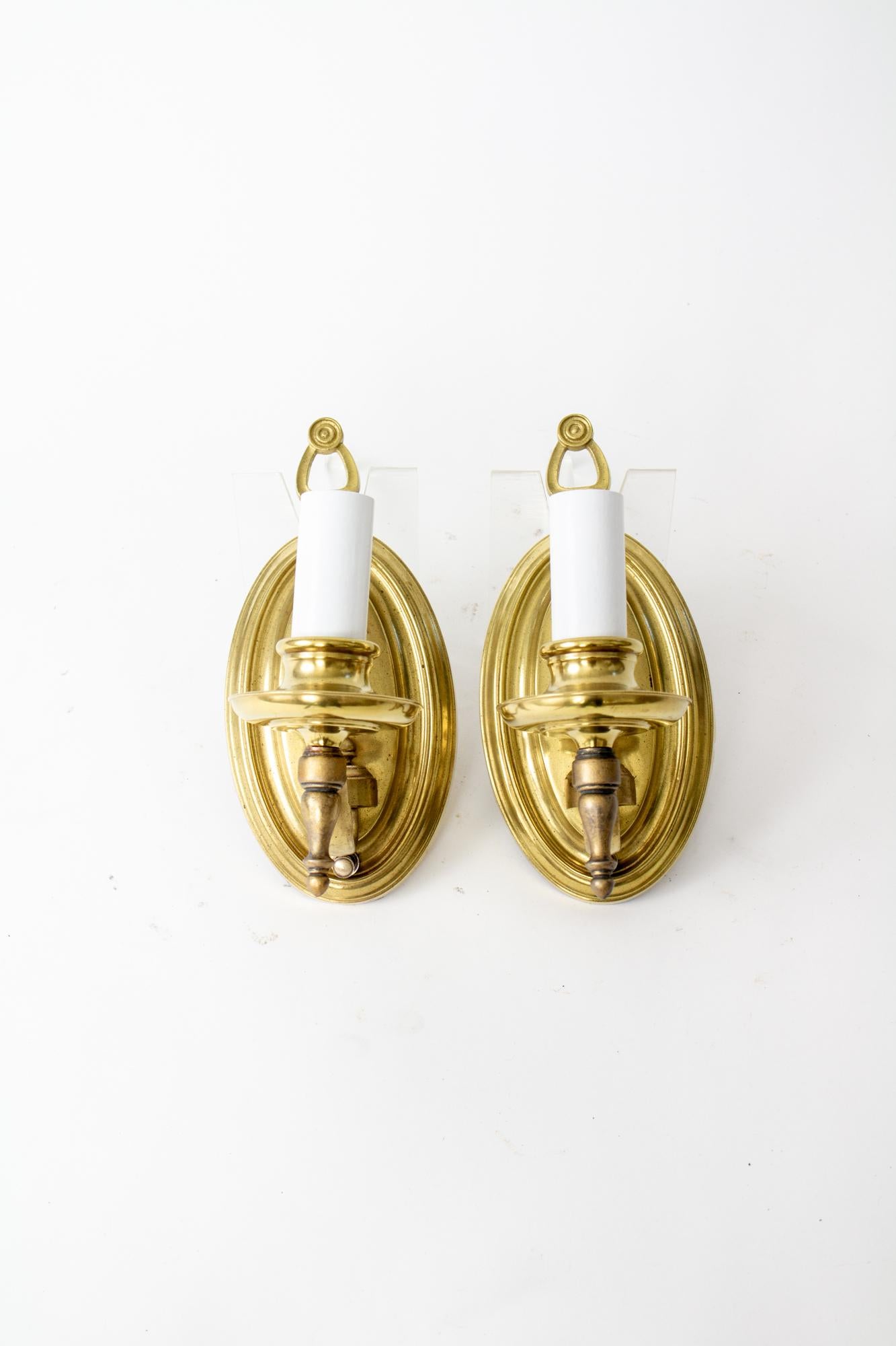 1940’s Traditional Brass Sconces - a Pair In Good Condition For Sale In Canton, MA