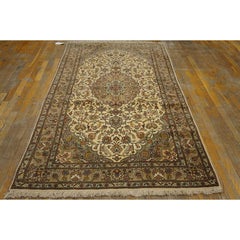 1940s Traditional Mid-20th Century Ivory Medallion Tabriz Silk Highlights Rug