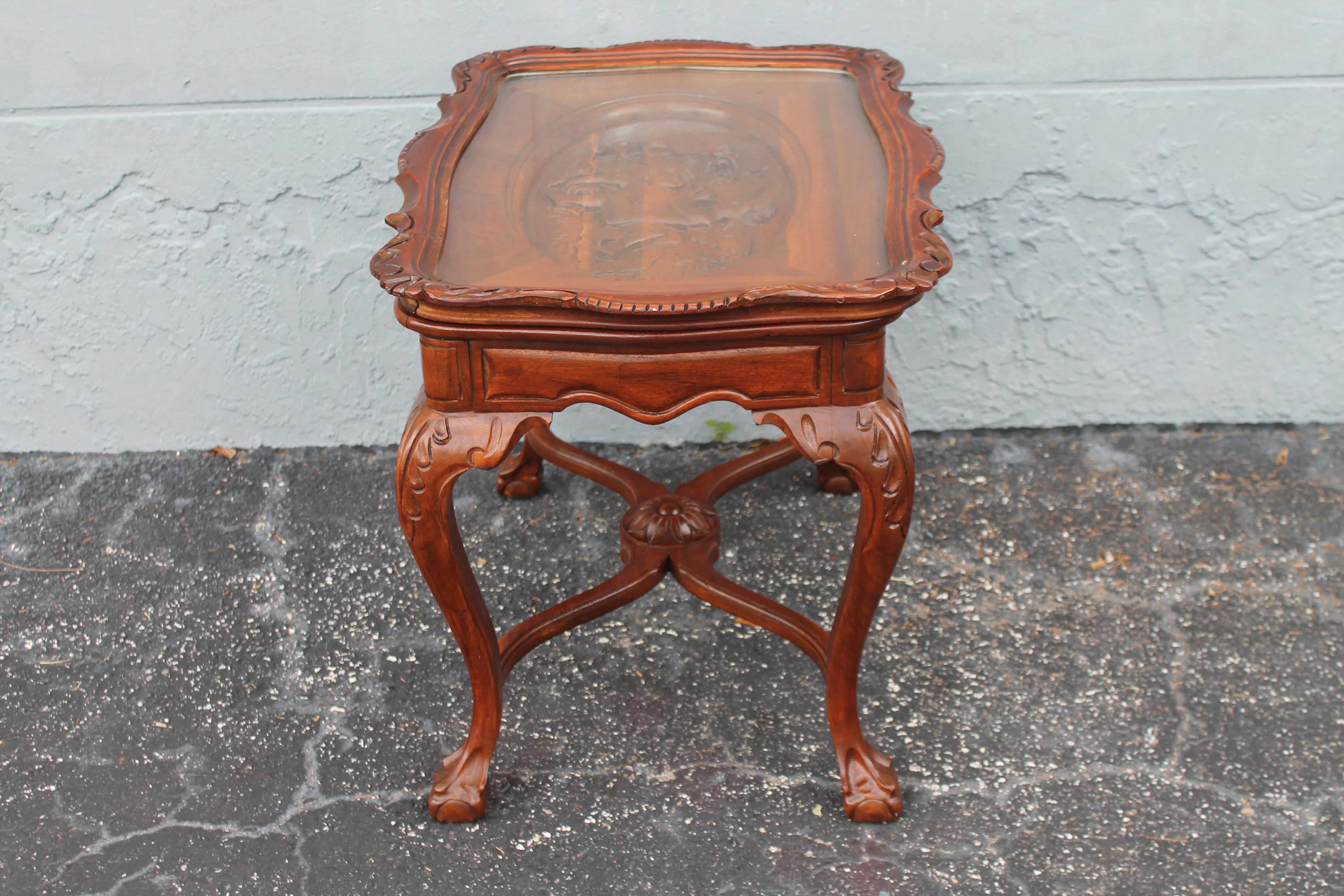 1940's Traditionelle Stil geschnitzt Cherub Holz Tablett Tisch im Angebot 13