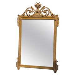 Miroir mural en bois doré / gesso sculpté, style traditionnel des années 1940