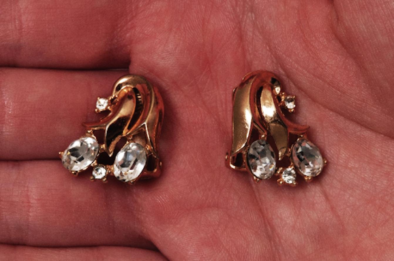 trifari gold clip on earrings