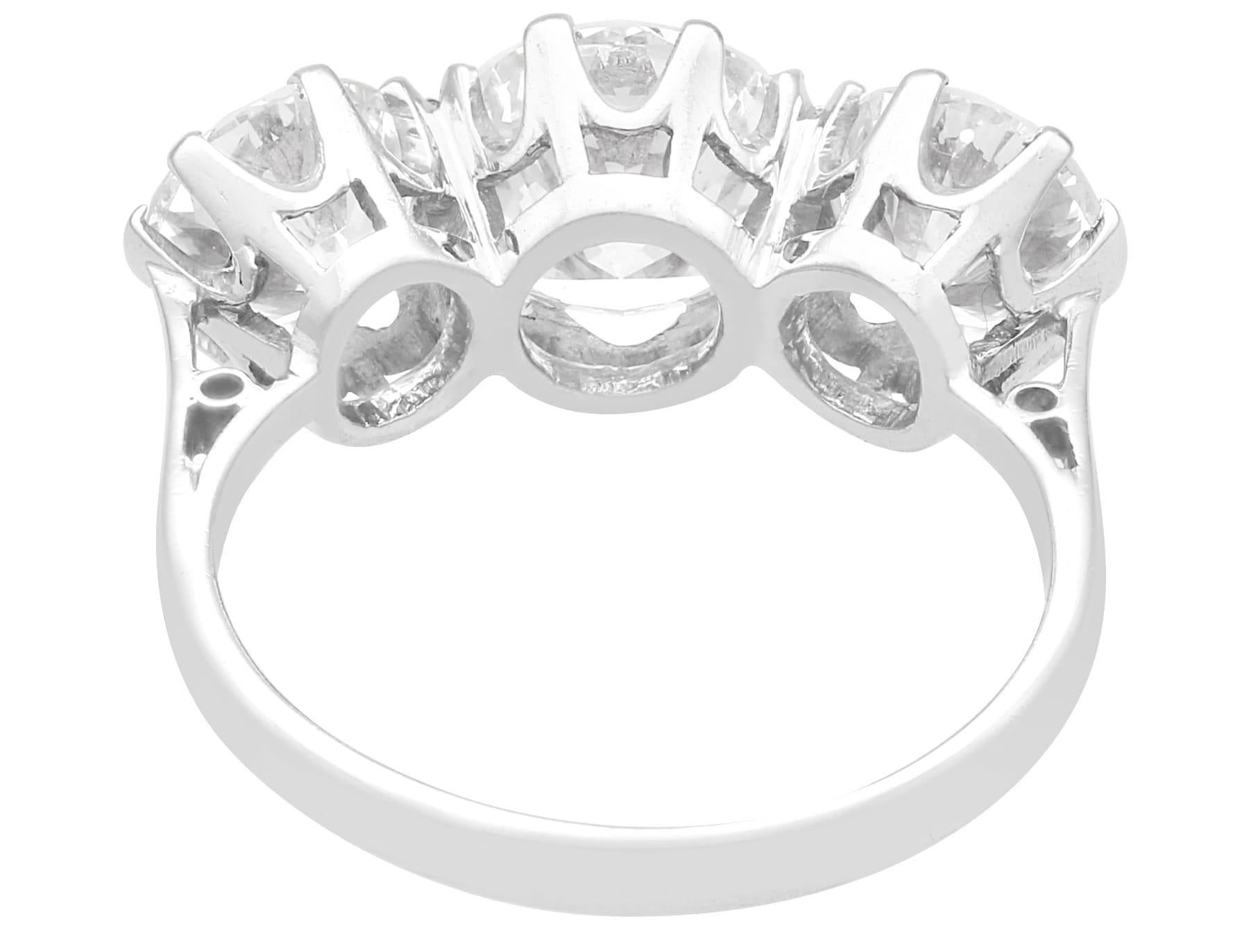 1940s 3.84 Carat Diamond Trilogy Engagement Ring in Platinum For Sale 2