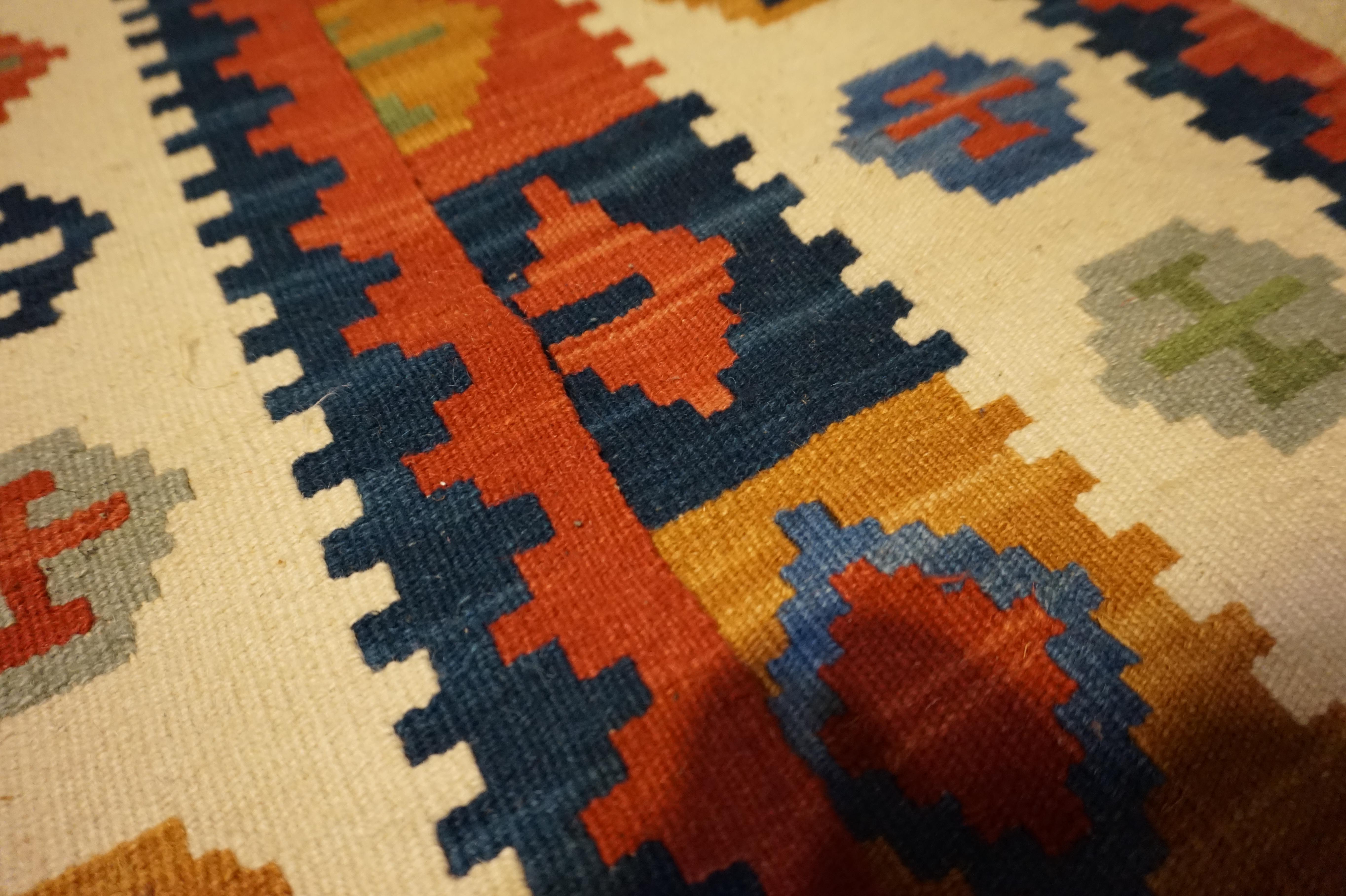 1940s Turkish Anatolian Wool Kilim Flat-Weave Rug Vivid Hues For Sale 2