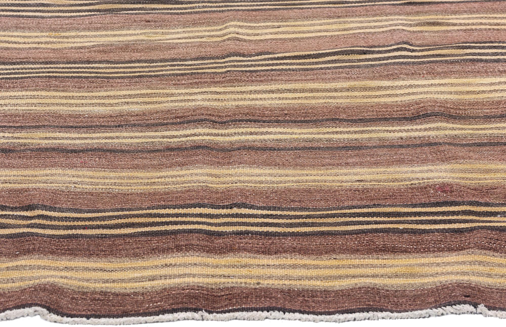 Tessuto a mano Rug & Kilim turco del 1940 con strisce Bayadere, tappeto quadrato a strisce a trama piatta in vendita