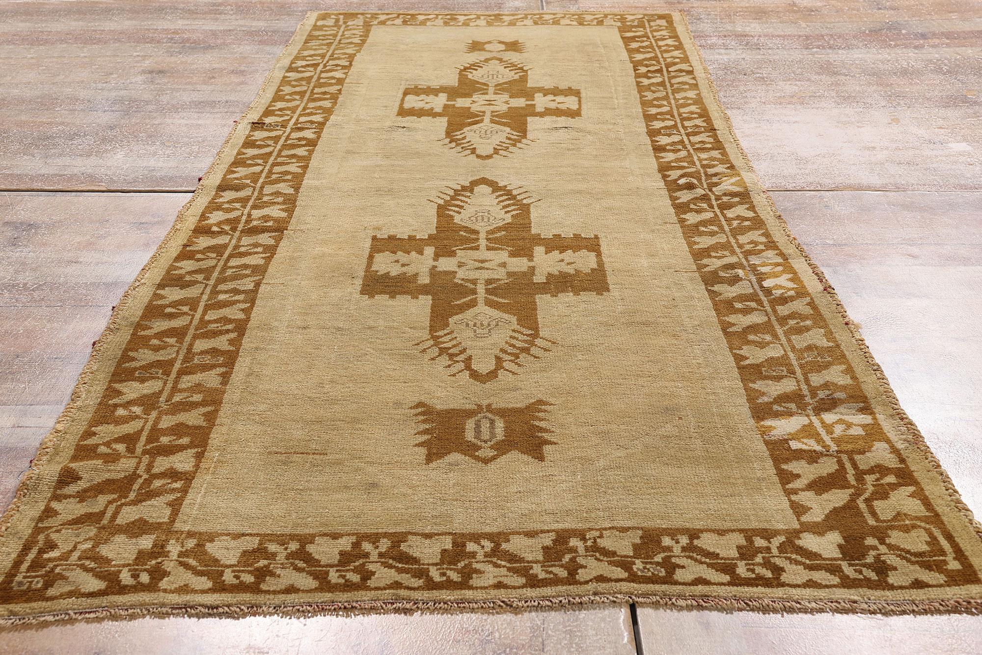 1940's Turkish Oushak Carpet with Modern Style and Warm, Neutral Colors For Sale 2