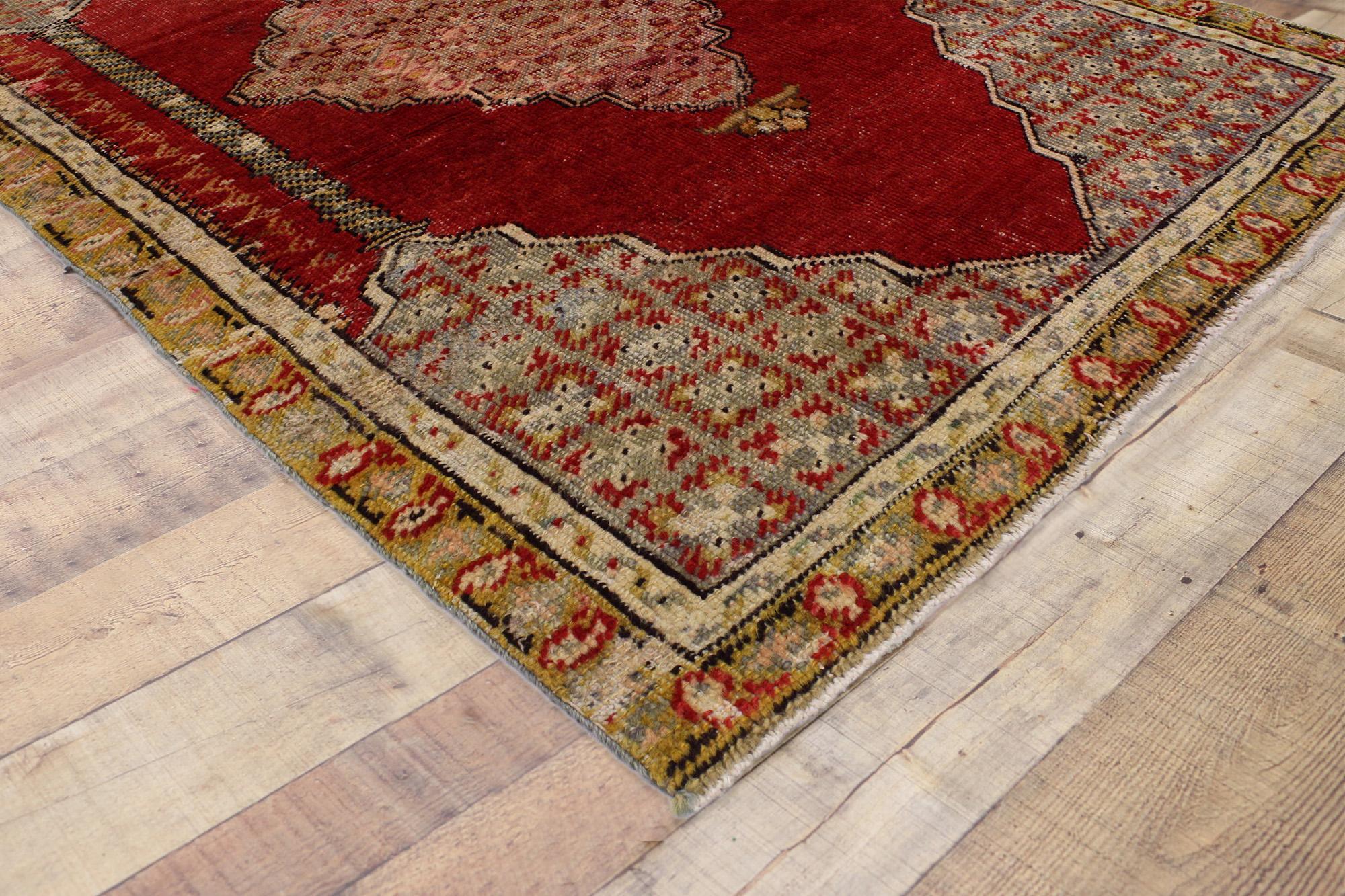 1930’s Turkish Oushak Carpet with Modern Style For Sale 1