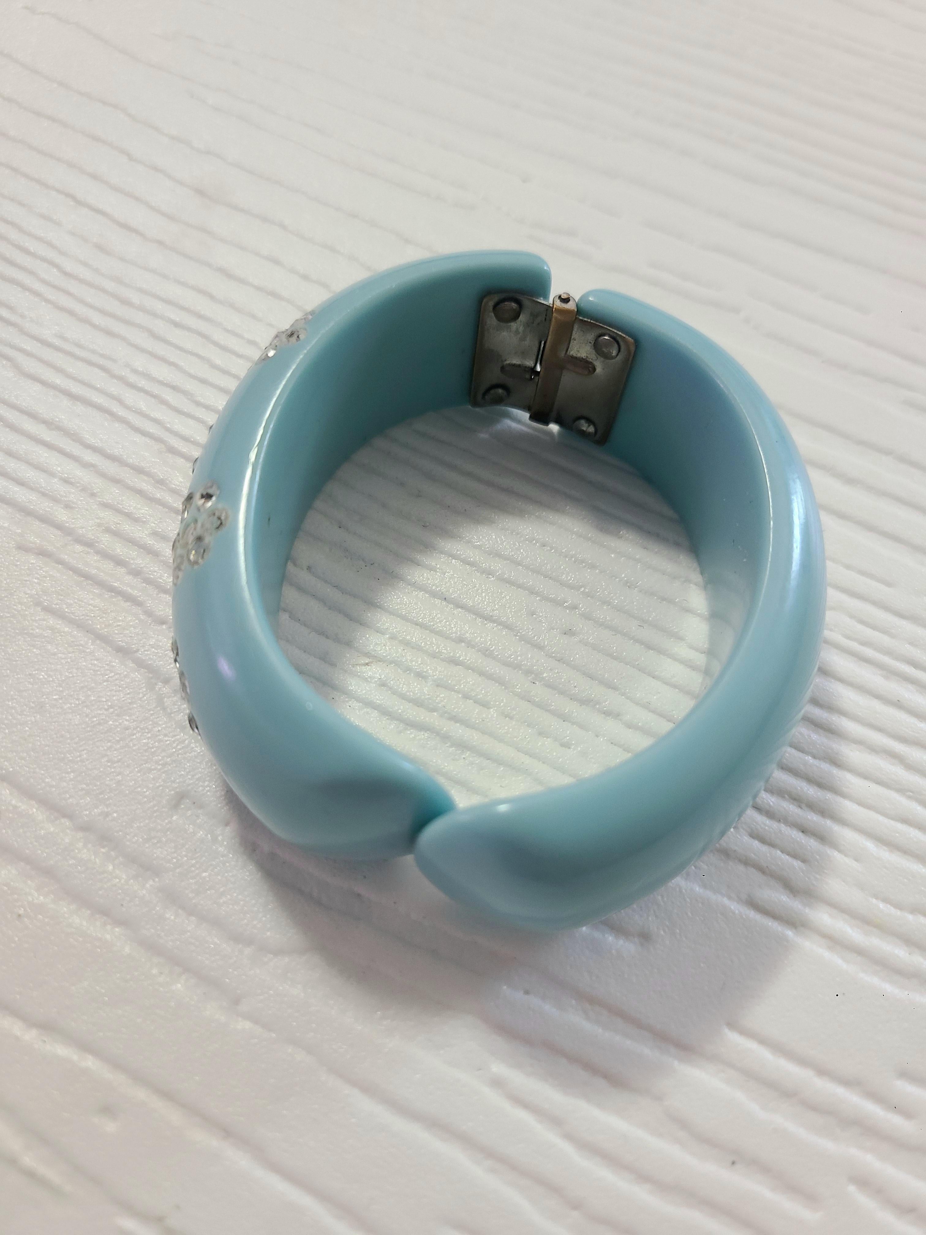 1940's Turquoise Bakelite & Floral Crystal Cuff In Excellent Condition In Maywood, NJ