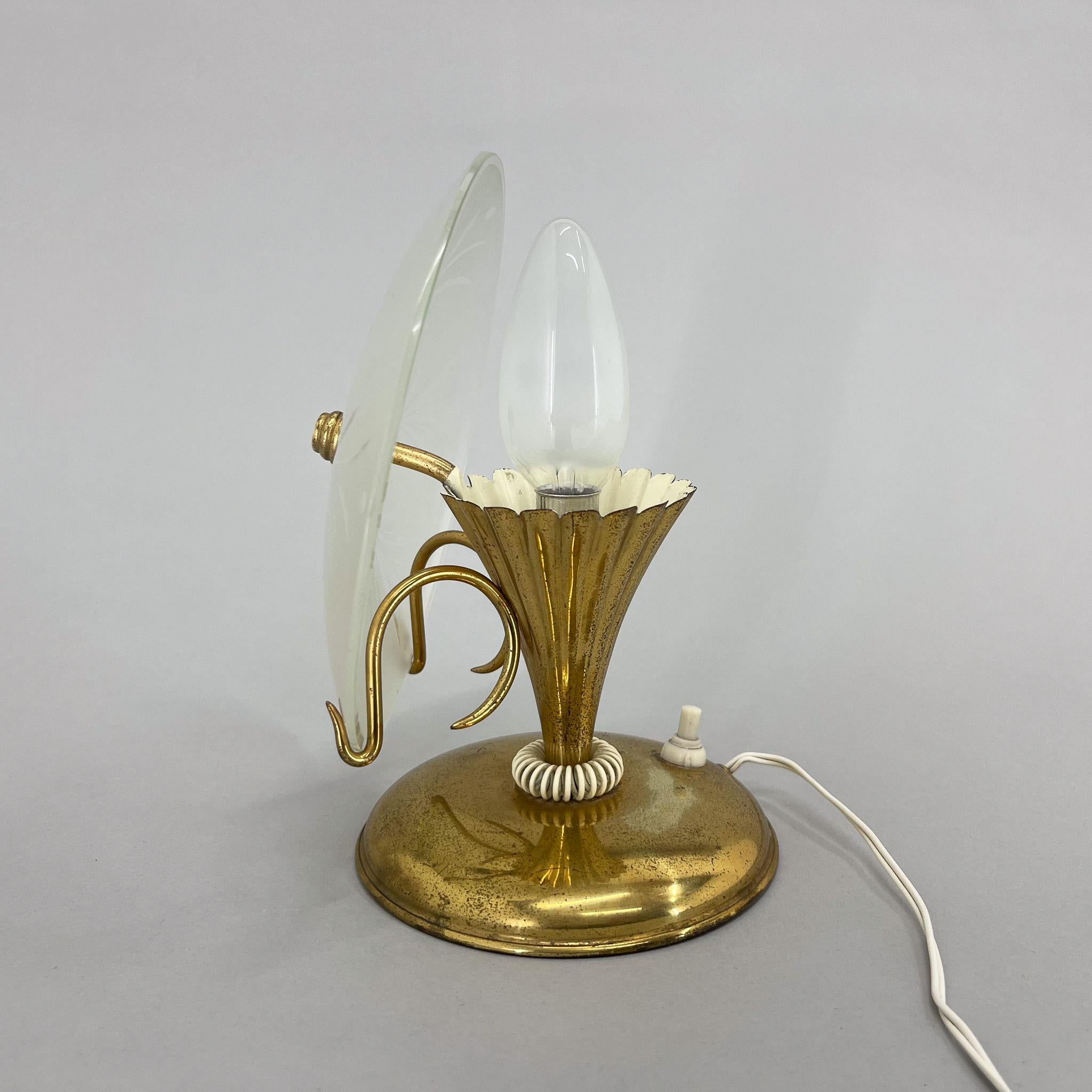 Italian 1940s Unique Small Table Lamp from Italy For Sale