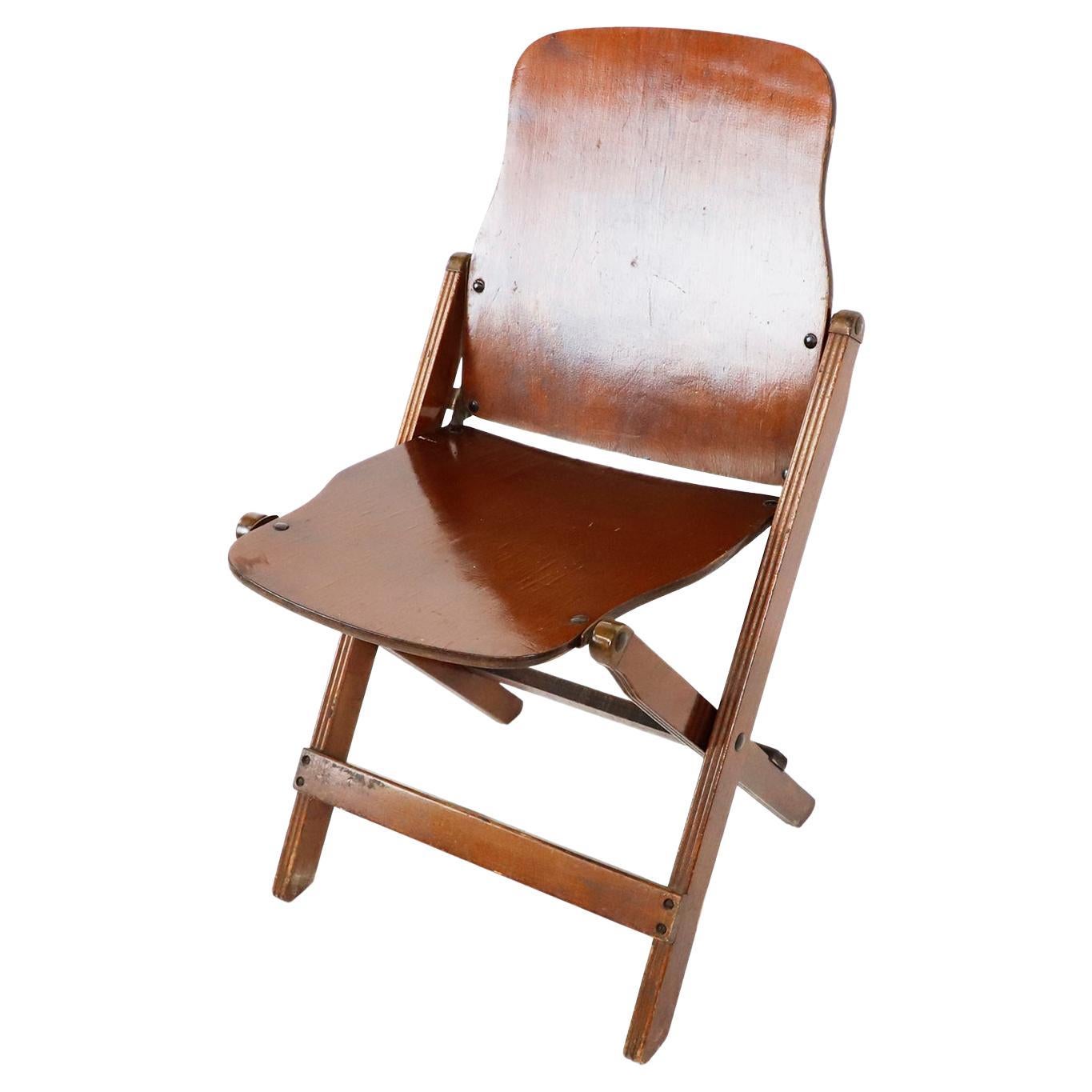 Chaise pliante en bois de l'U.S. Army American Seating Company des années 1940 en vente