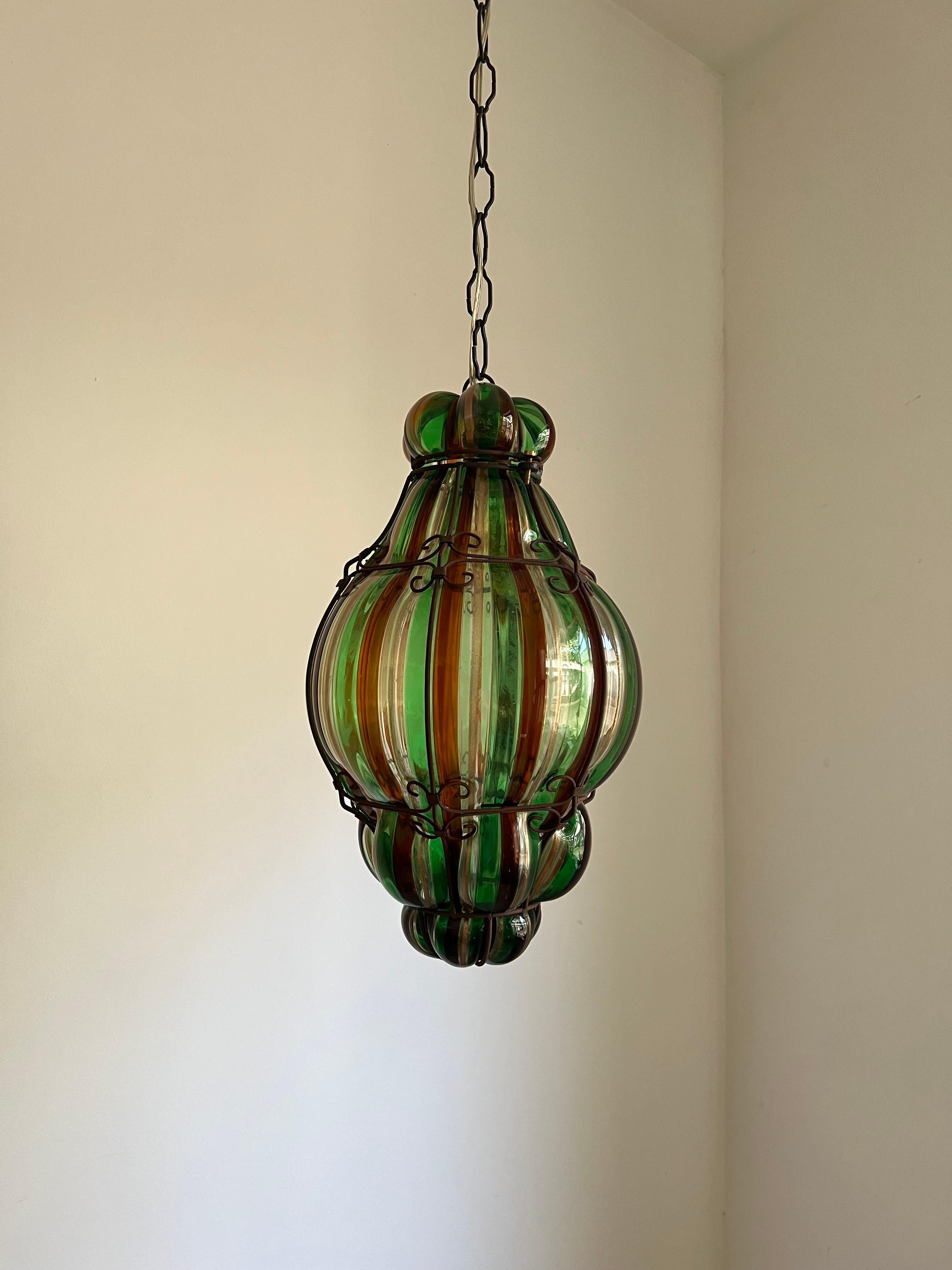 Mid-Century Modern 1940s Venini Lantern in Murano Glass by Fulvio Bianconi For Sale