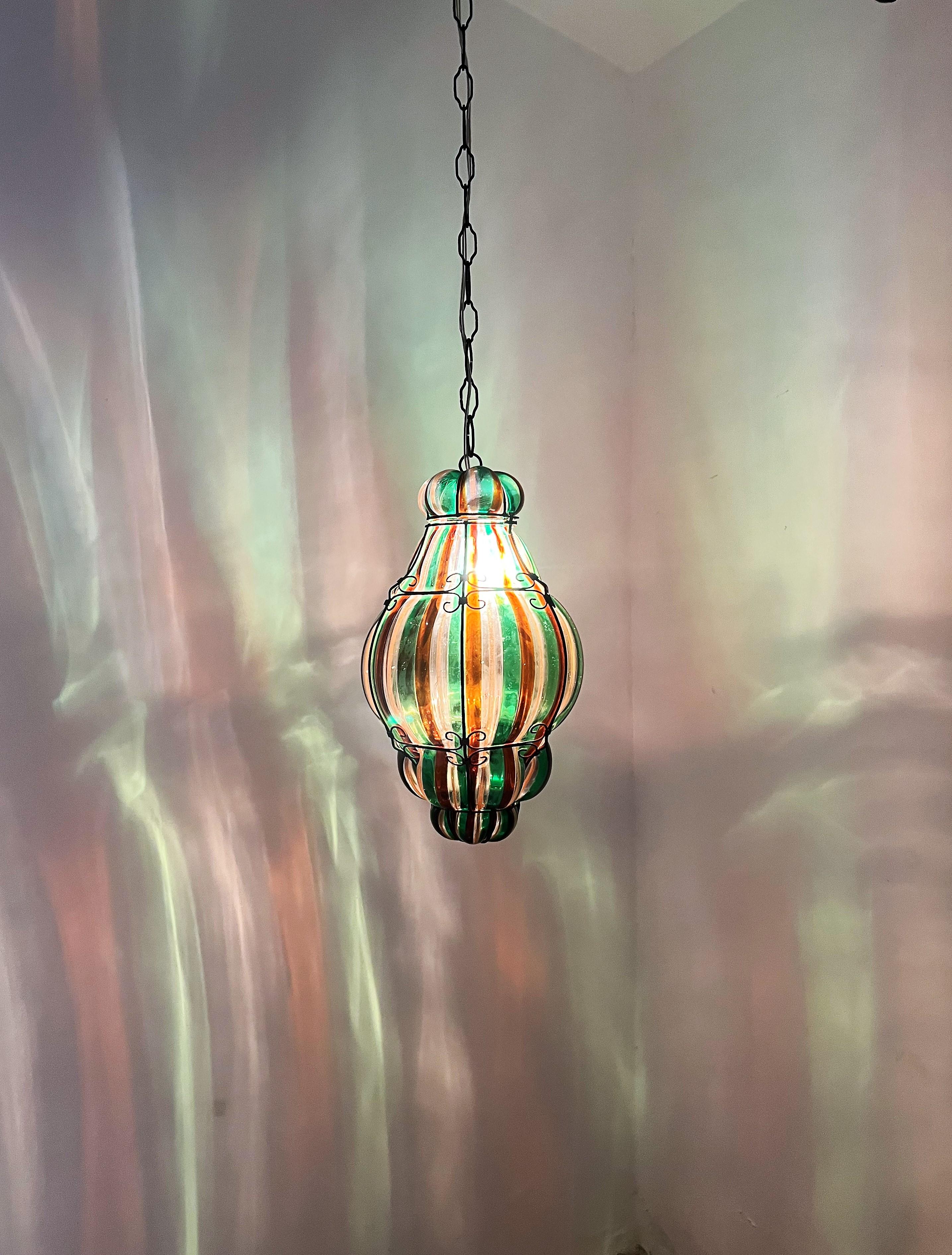 Italian 1940s Venini Lantern in Murano Glass by Fulvio Bianconi For Sale