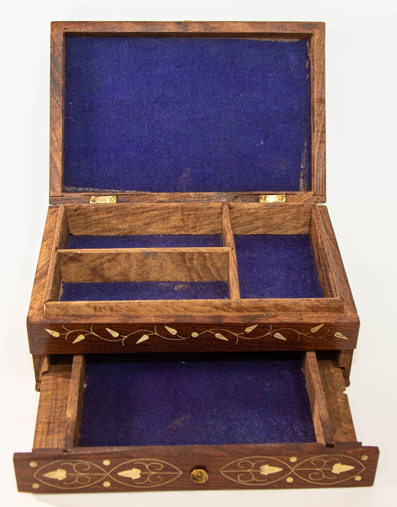 Carved 1940s Victorian Anglo Indian Box in Brass and Bone Inlaid