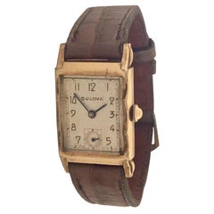 1940s Vintage 10 Karat Gold Filled Bulova Wristwatch